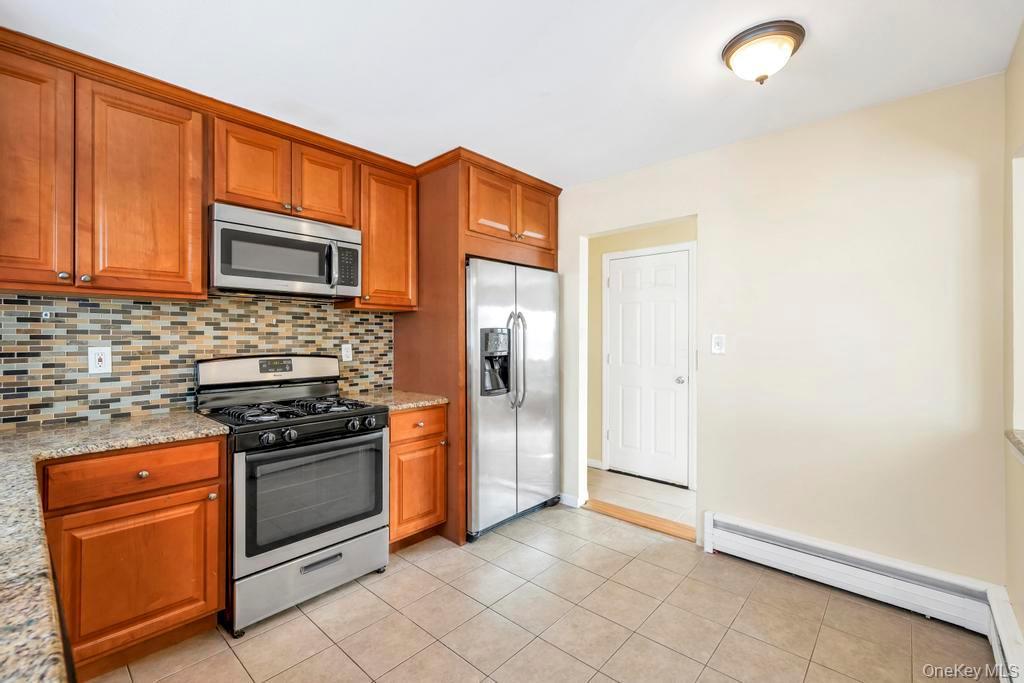 Single Family Radburn  Suffolk County, NY 11776, MLS-944665-13