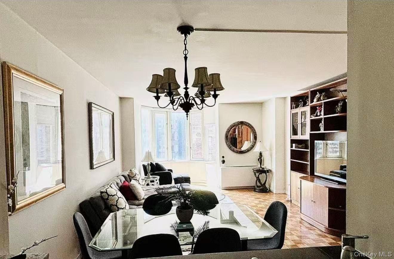 Apartment 48th  Manhattan, NY 10017, MLS-944668-6