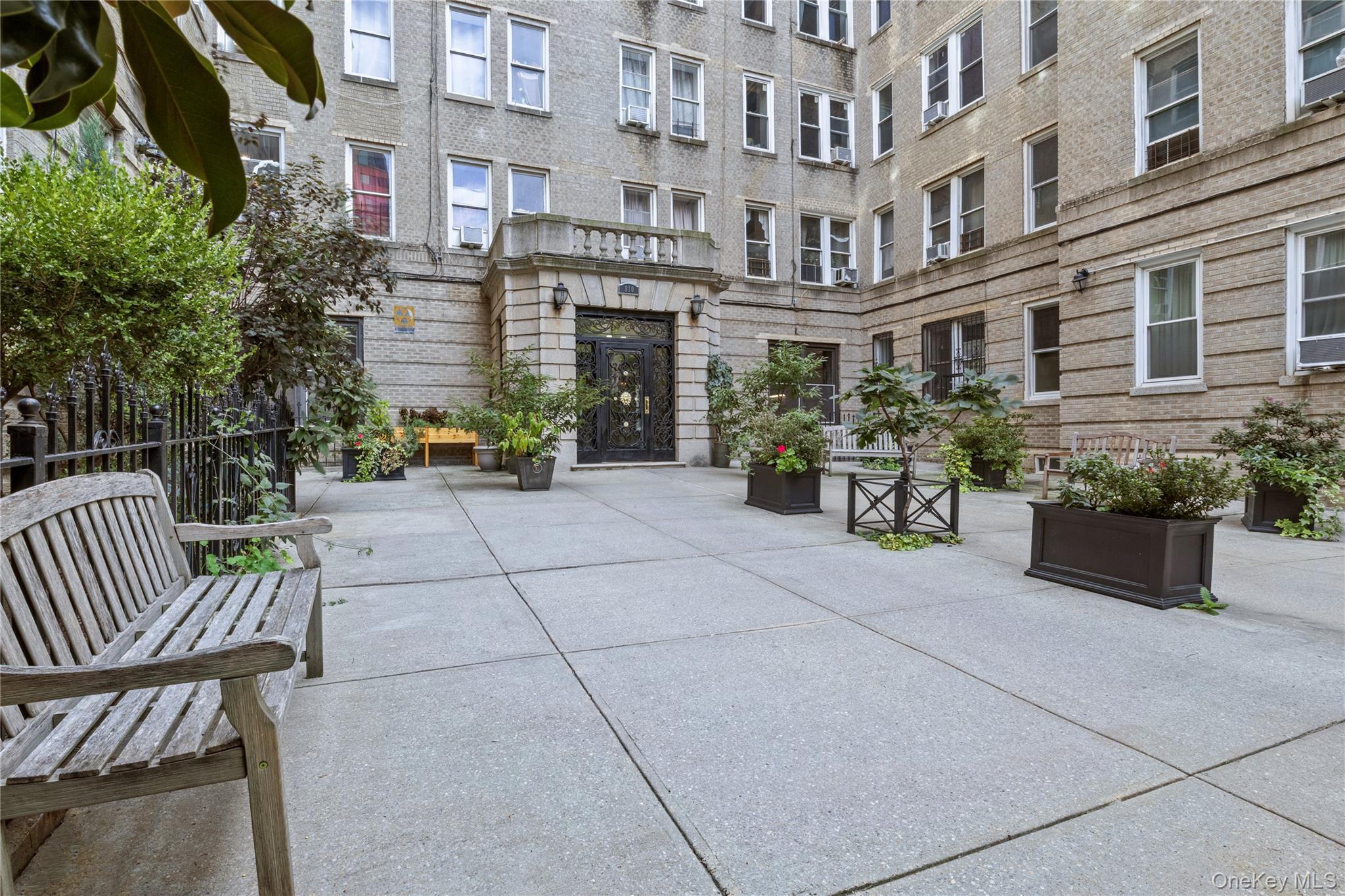 Coop Walton  Bronx, NY 10451, MLS-944685-12