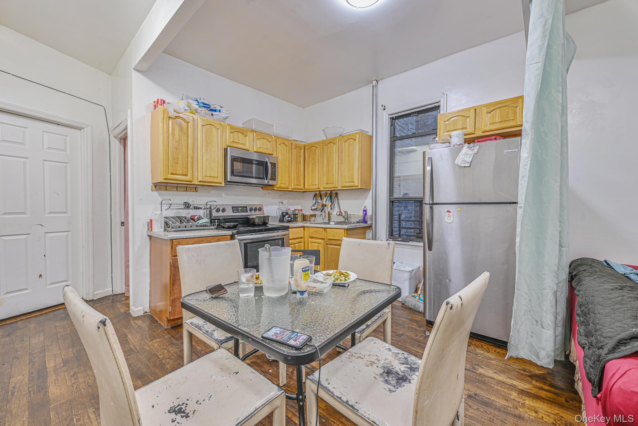 Single Family Bryant Bronx, NY 10460, MLS-944693-12