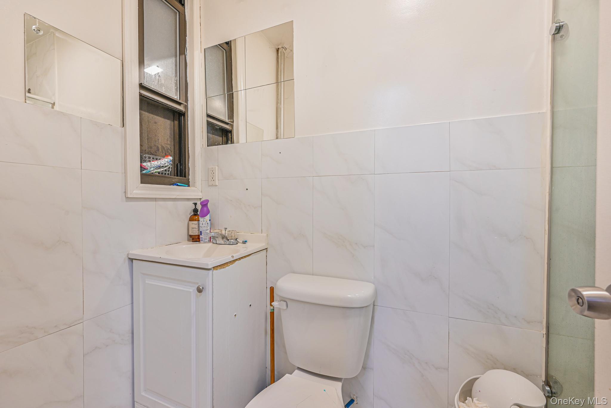 Single Family Bryant Bronx, NY 10460, MLS-944693-15