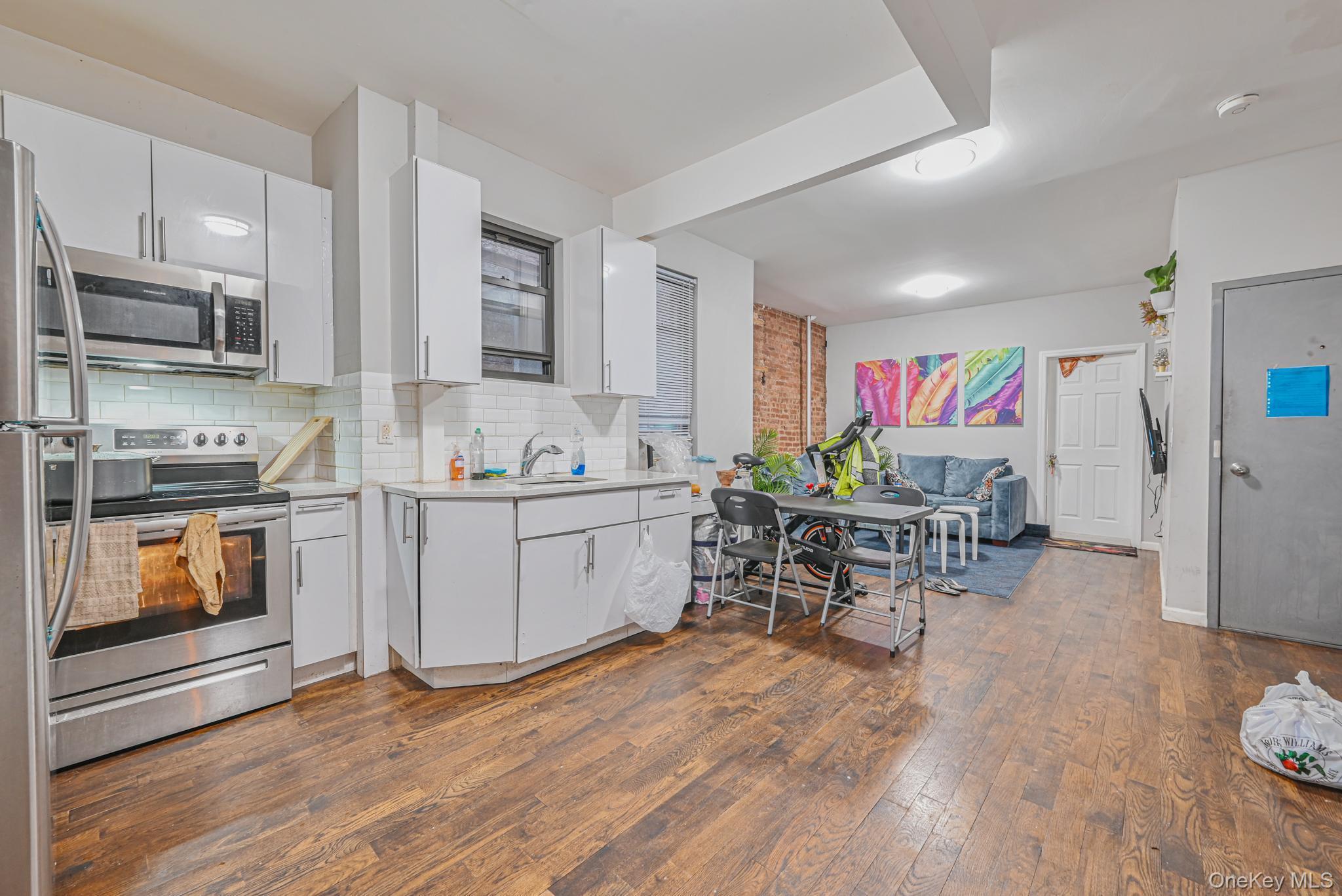 Single Family Bryant Bronx, NY 10460, MLS-944693-8