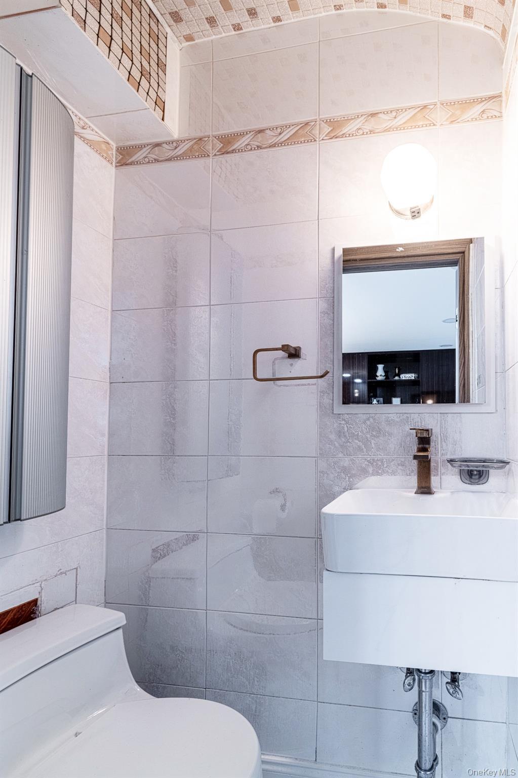 Single Family Batchelder  Brooklyn, NY 11235, MLS-944694-8