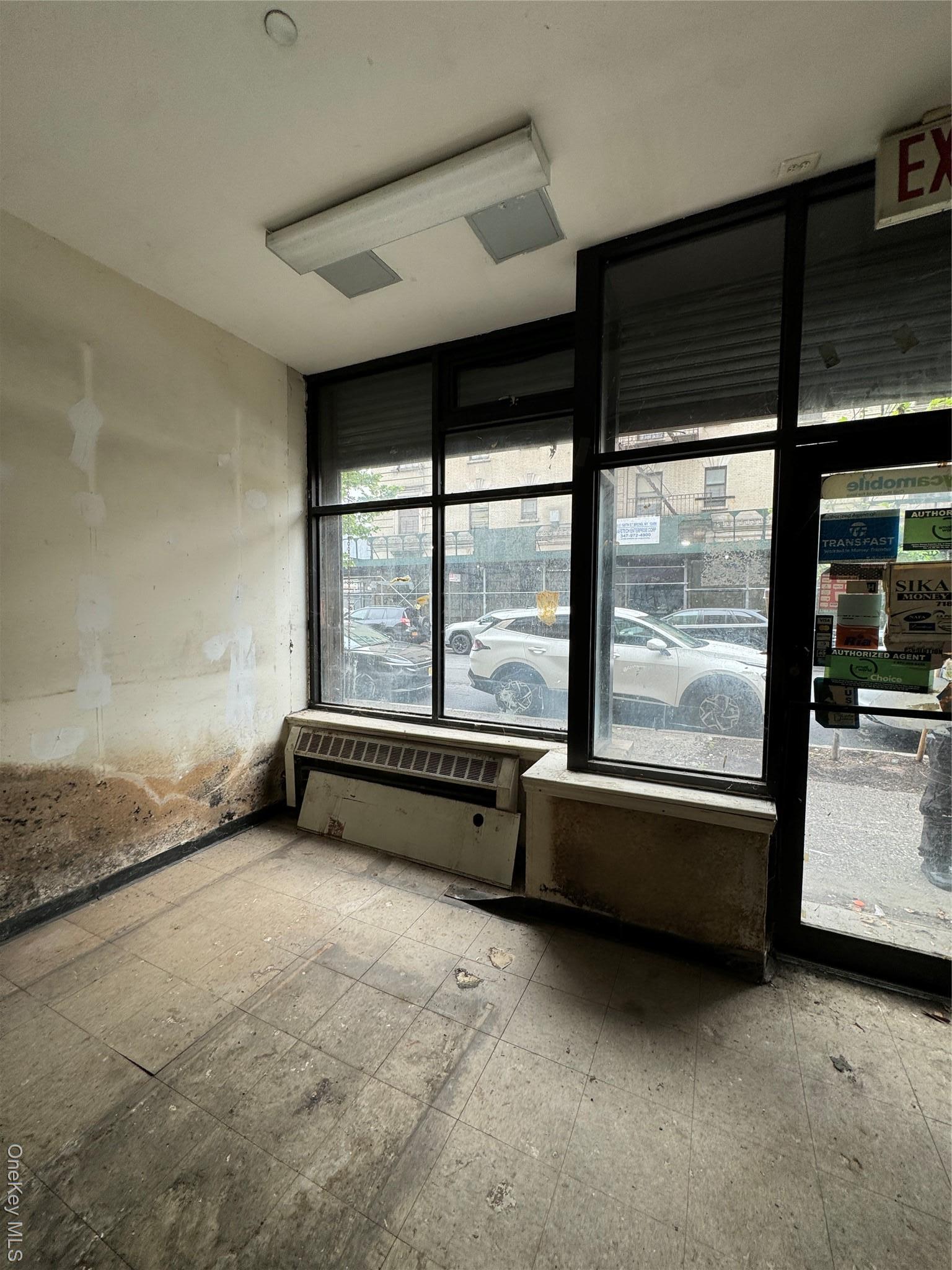 Commercial Lease College  Bronx, NY 10456, MLS-944728-10