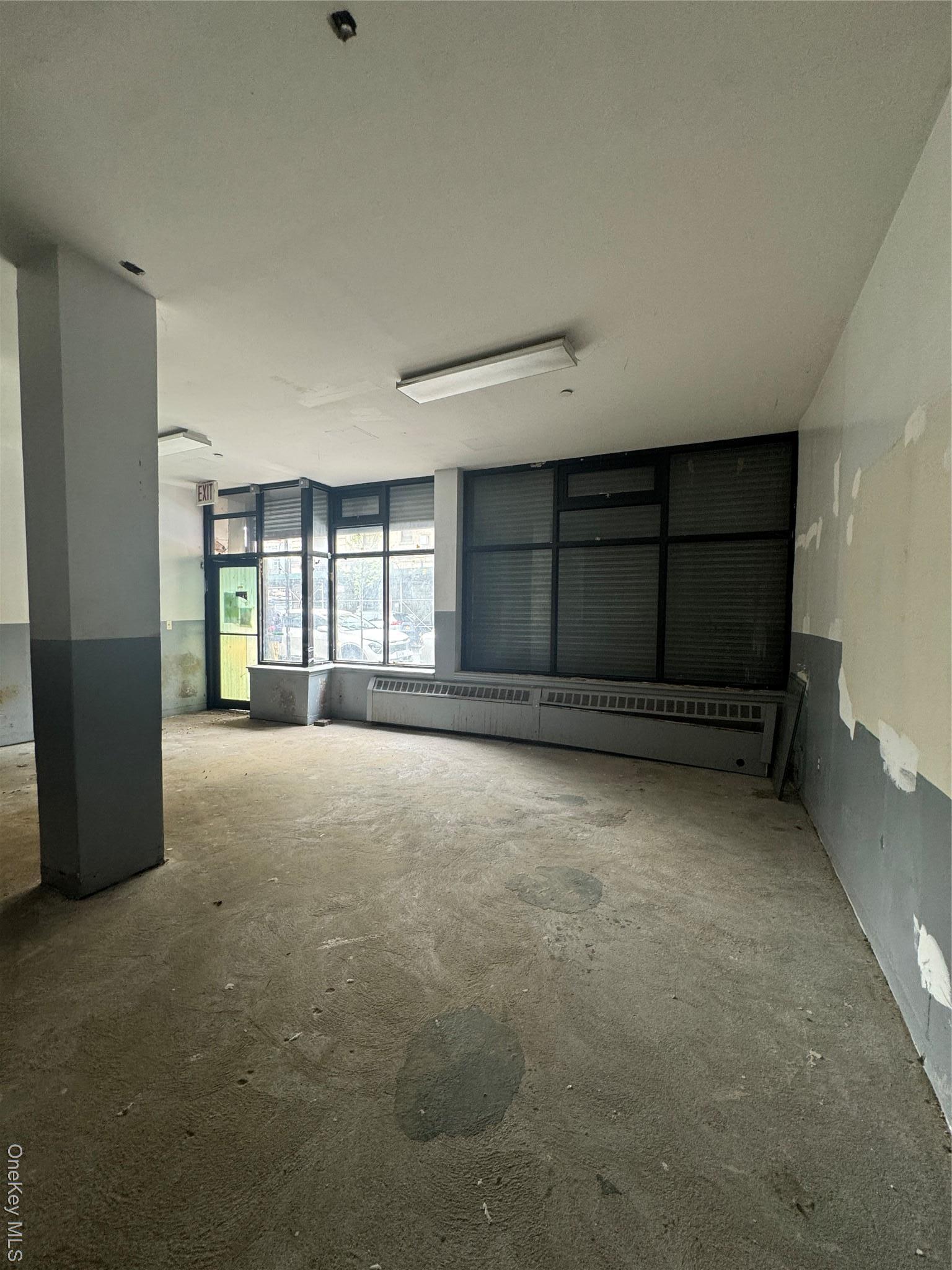 Commercial Lease College  Bronx, NY 10456, MLS-944728-7