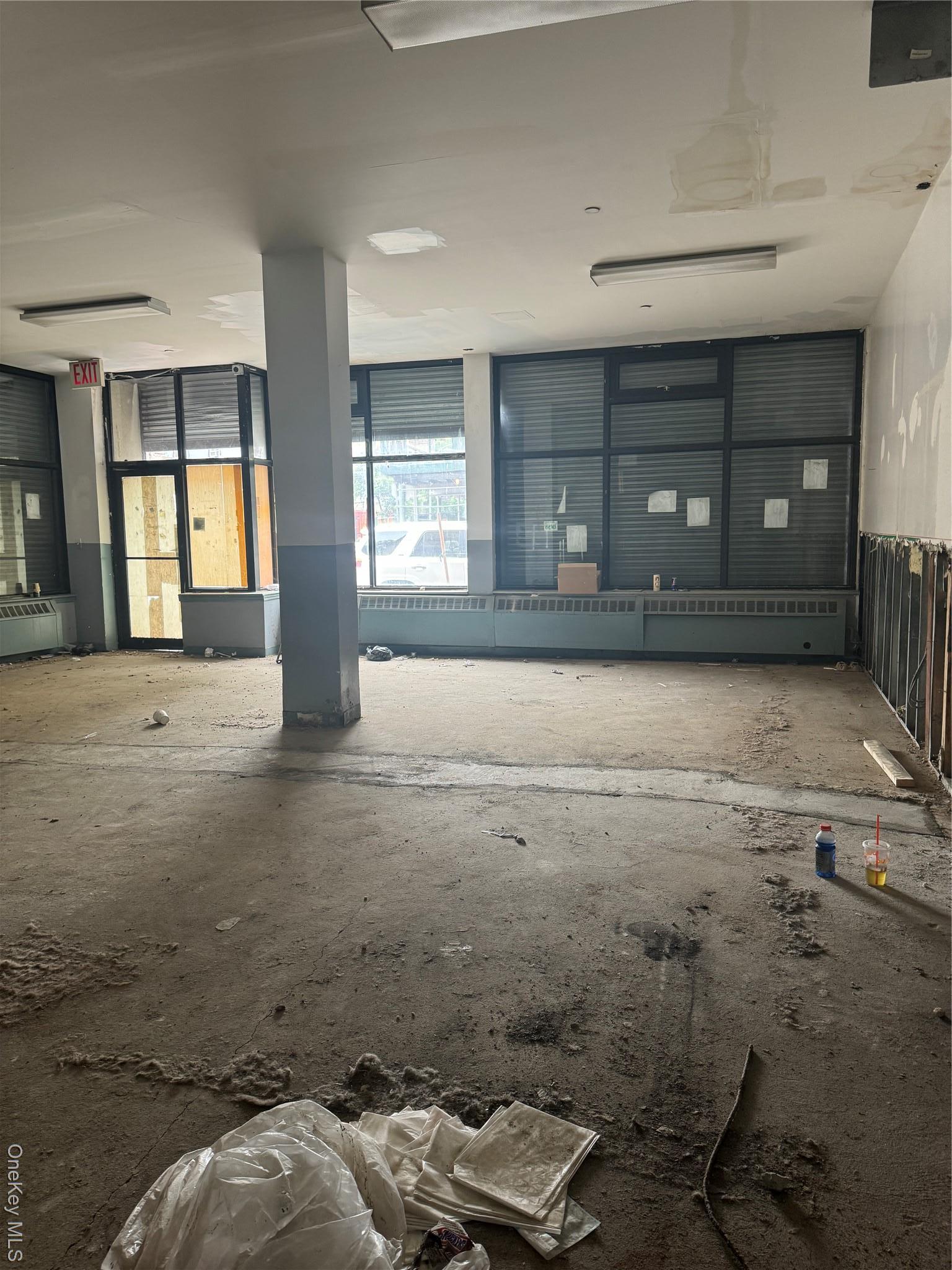 Commercial Lease College  Bronx, NY 10456, MLS-944729-10