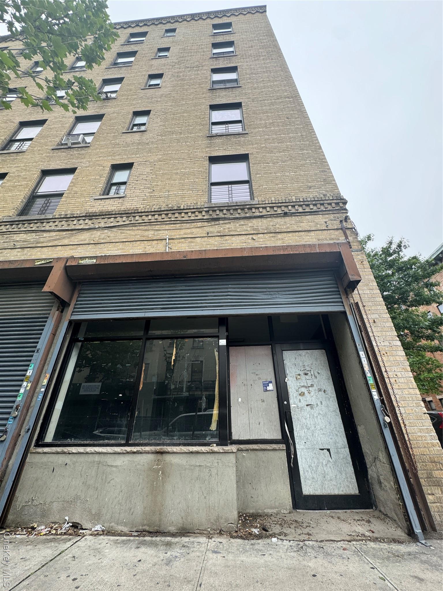 Commercial Lease College  Bronx, NY 10456, MLS-944729-6