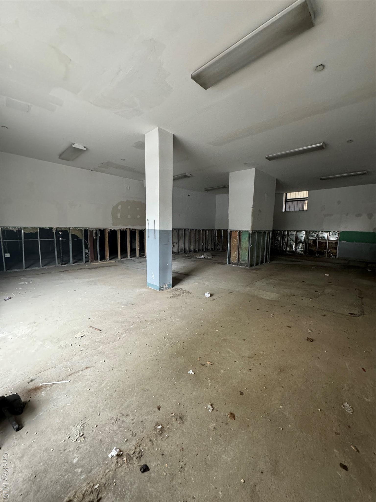 Commercial Lease College  Bronx, NY 10456, MLS-944729-8