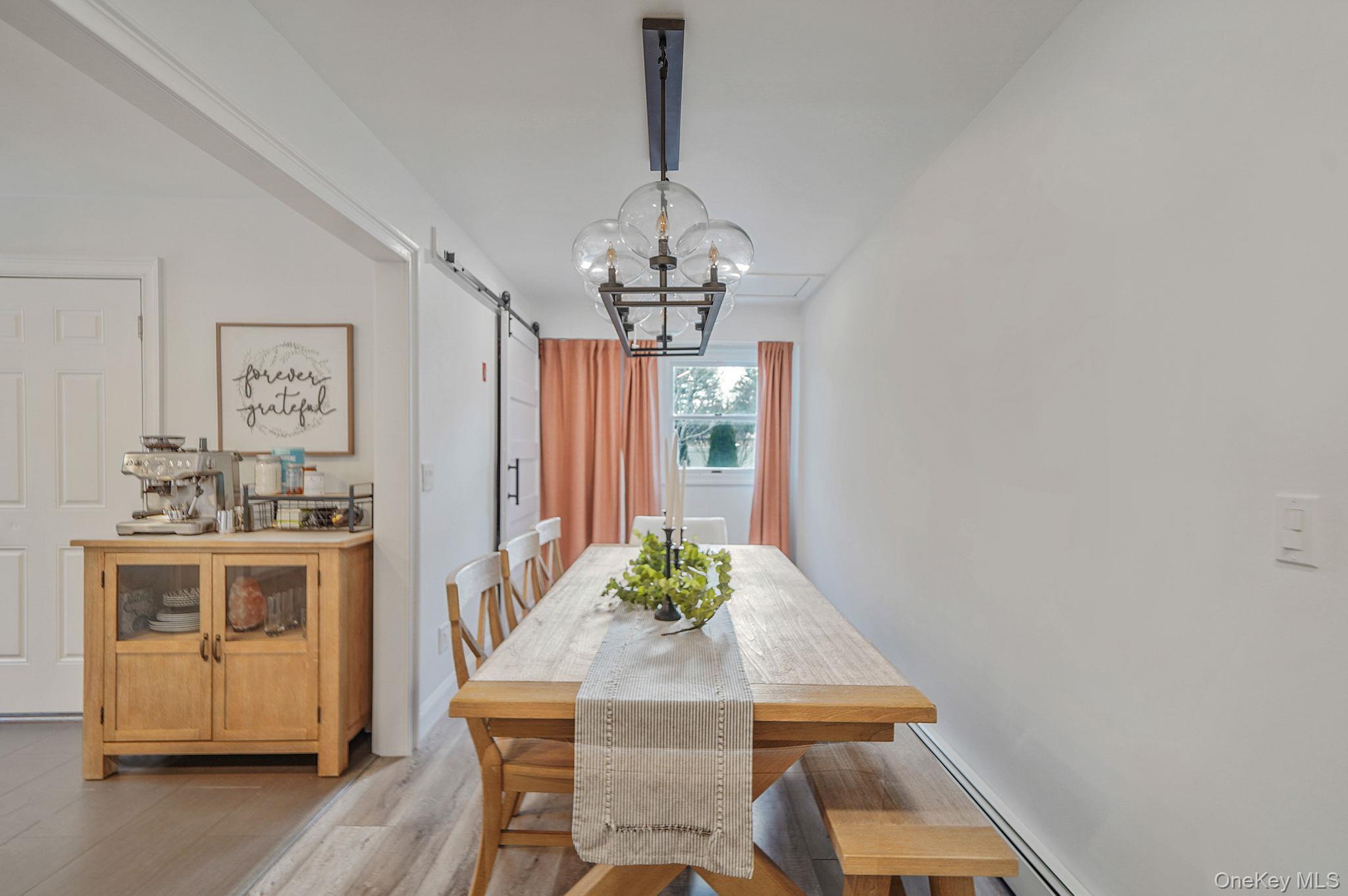 Single Family Pickwick Suffolk County, NY 11790, MLS-944742-12