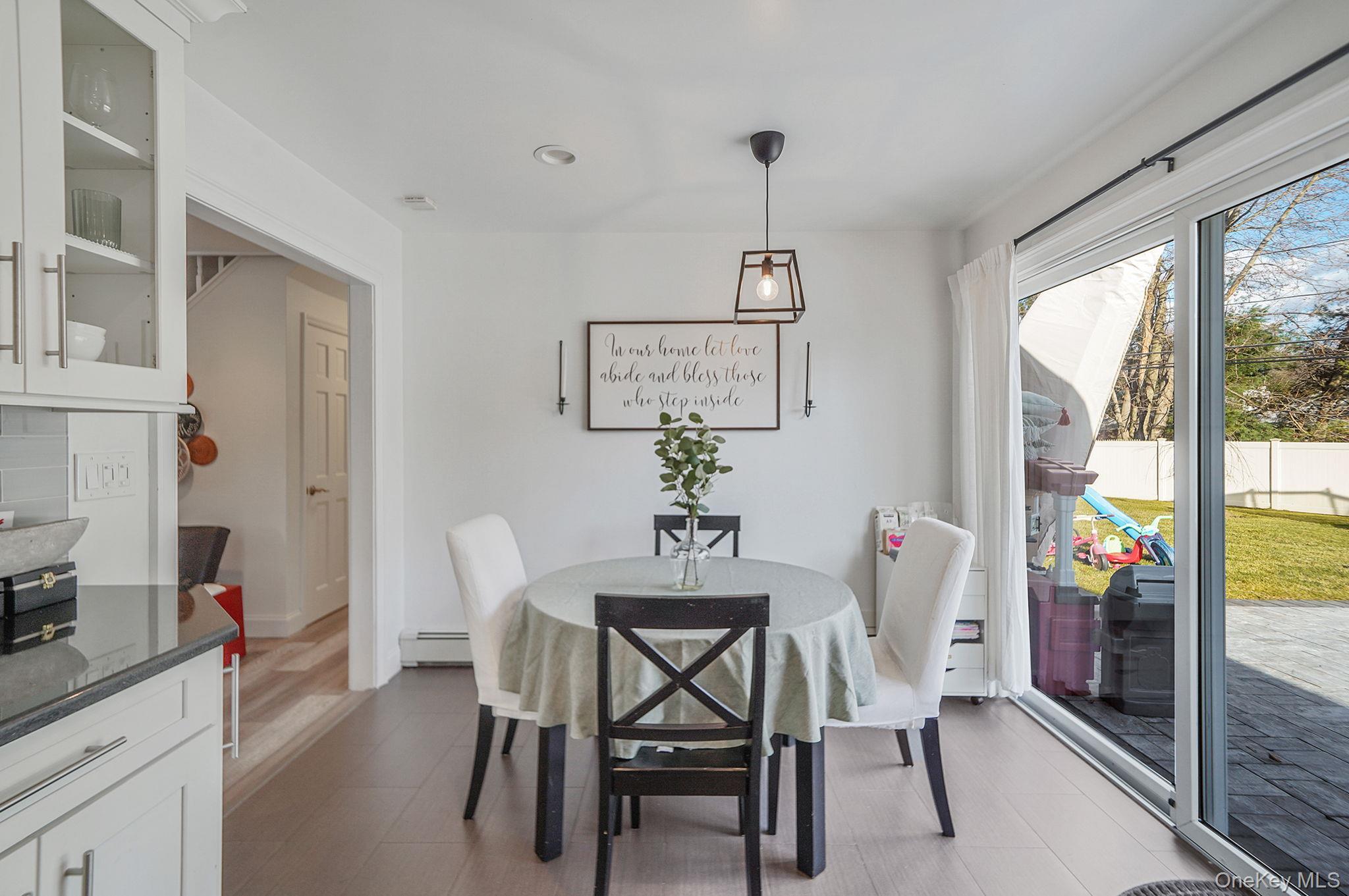 Single Family Pickwick Suffolk County, NY 11790, MLS-944742-16