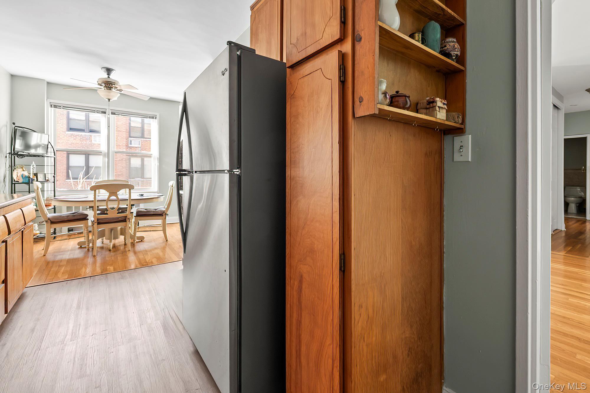 Coop Old Post Westchester County, NY 10543, MLS-944759-11