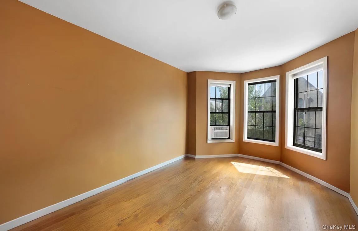 Single Family Bainbridge  Brooklyn, NY 11233, MLS-944812-3