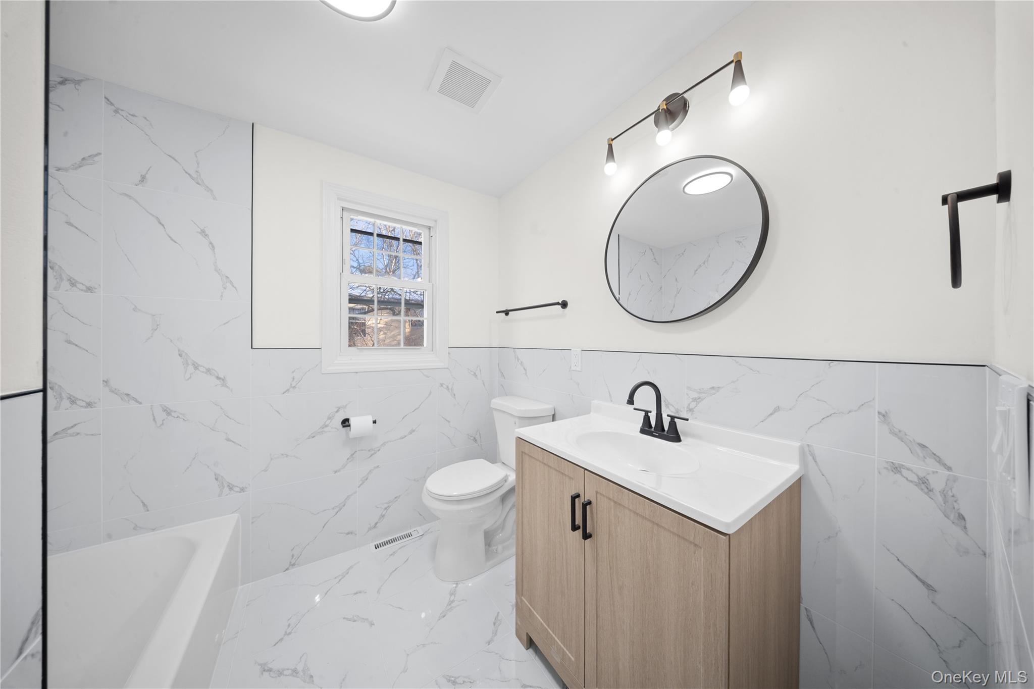 Single Family Pinedale  Suffolk County, NY 11738, MLS-944829-16