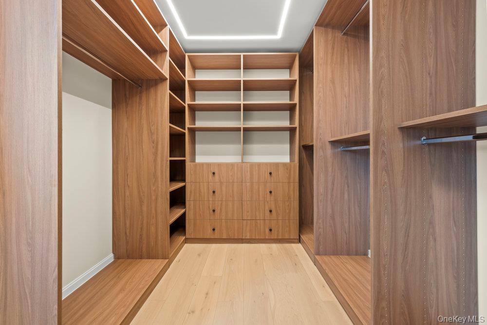 Single Family Kildare  Queens, NY 11432, MLS-944840-17