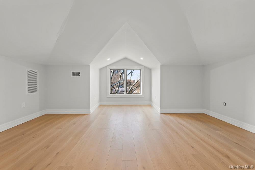 Single Family Kildare  Queens, NY 11432, MLS-944840-29