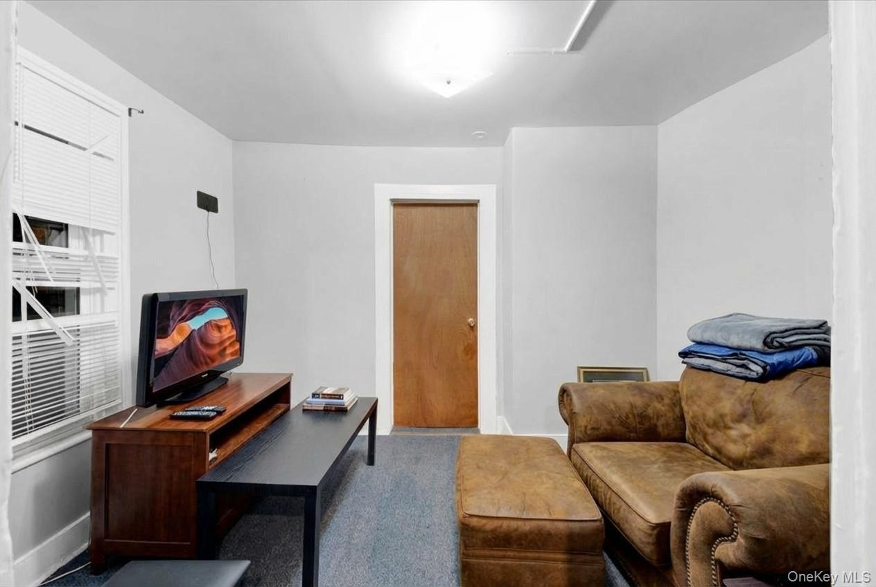 Single Family 6th  Westchester County, NY 10550, MLS-944890-7