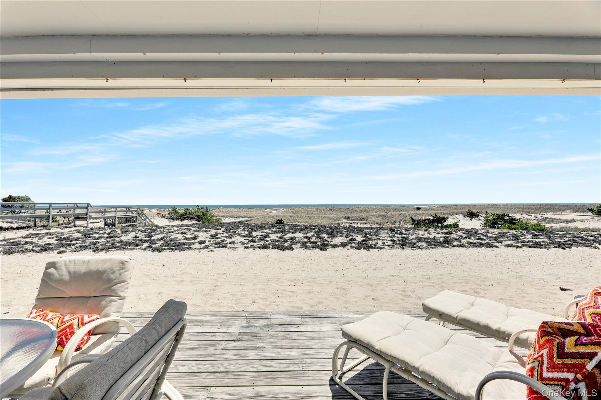 Condo Dune  Suffolk County, NY 11978, MLS-944898-5