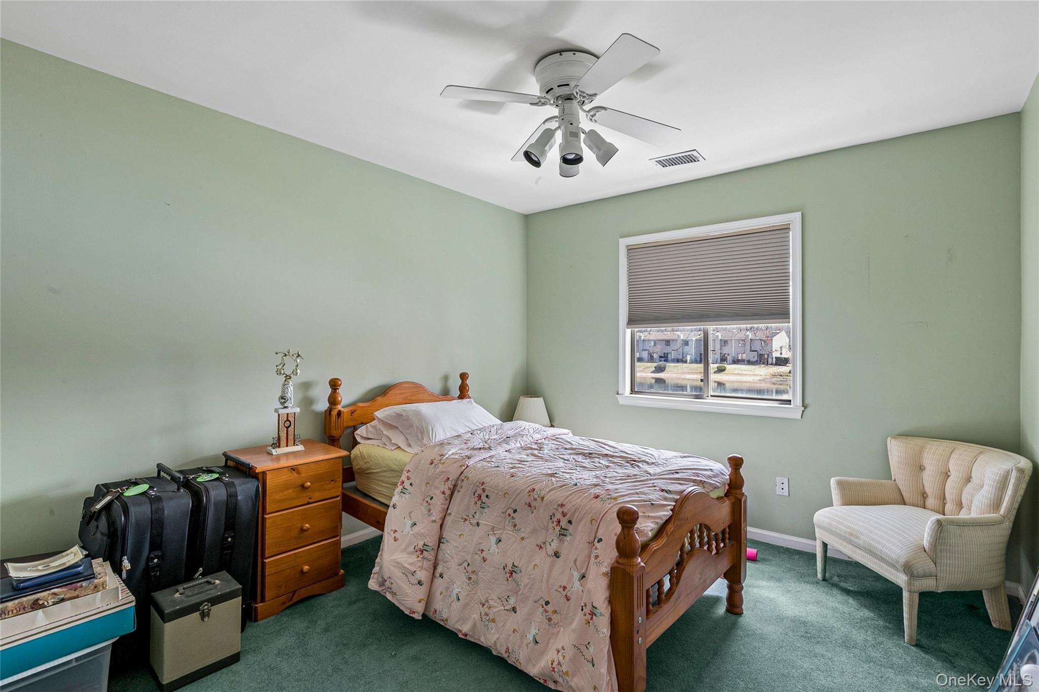 Condo Hidden Ponds Suffolk County, NY 11787, MLS-944928-19