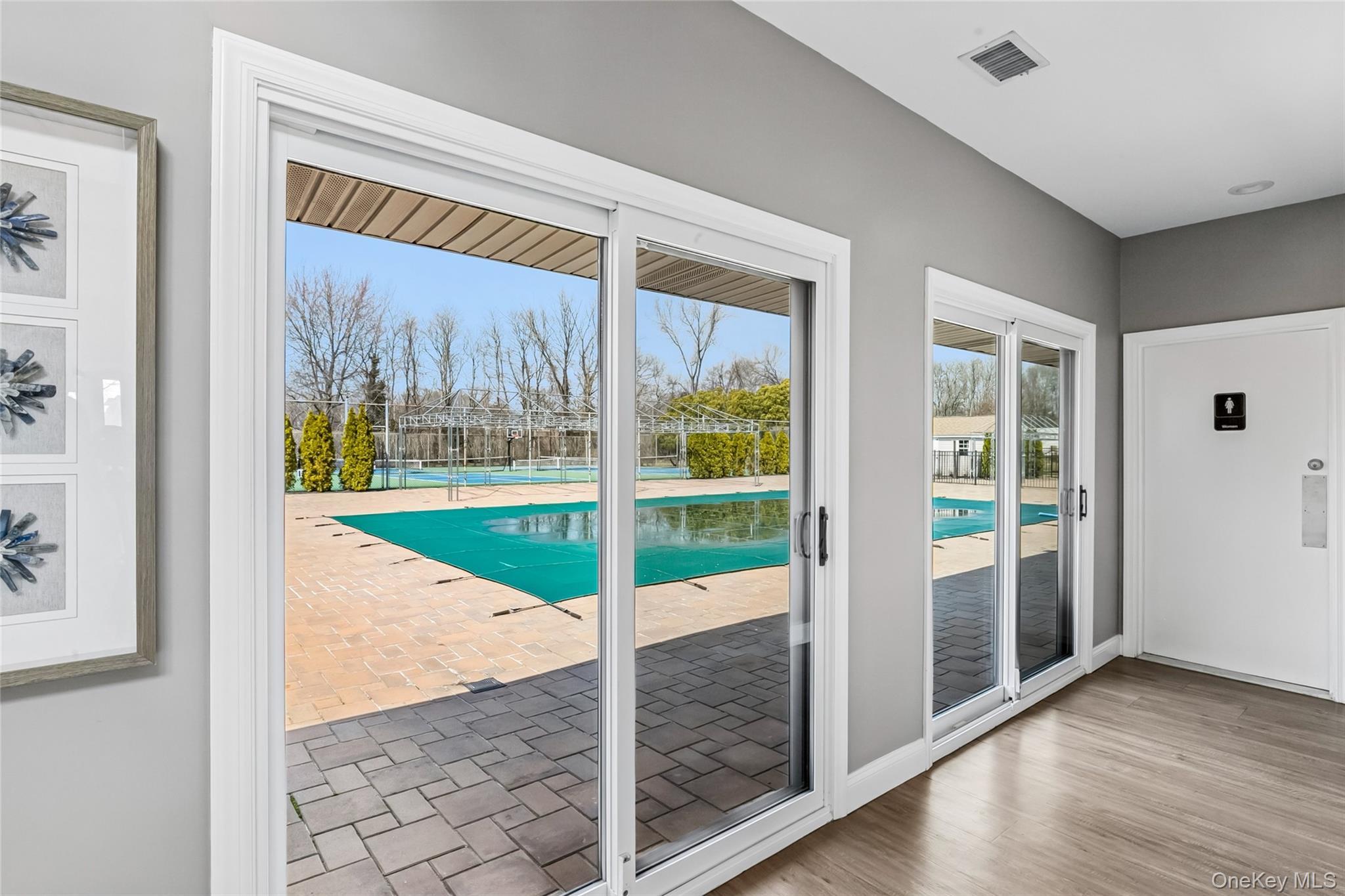 Condo Hidden Ponds Suffolk County, NY 11787, MLS-944928-24