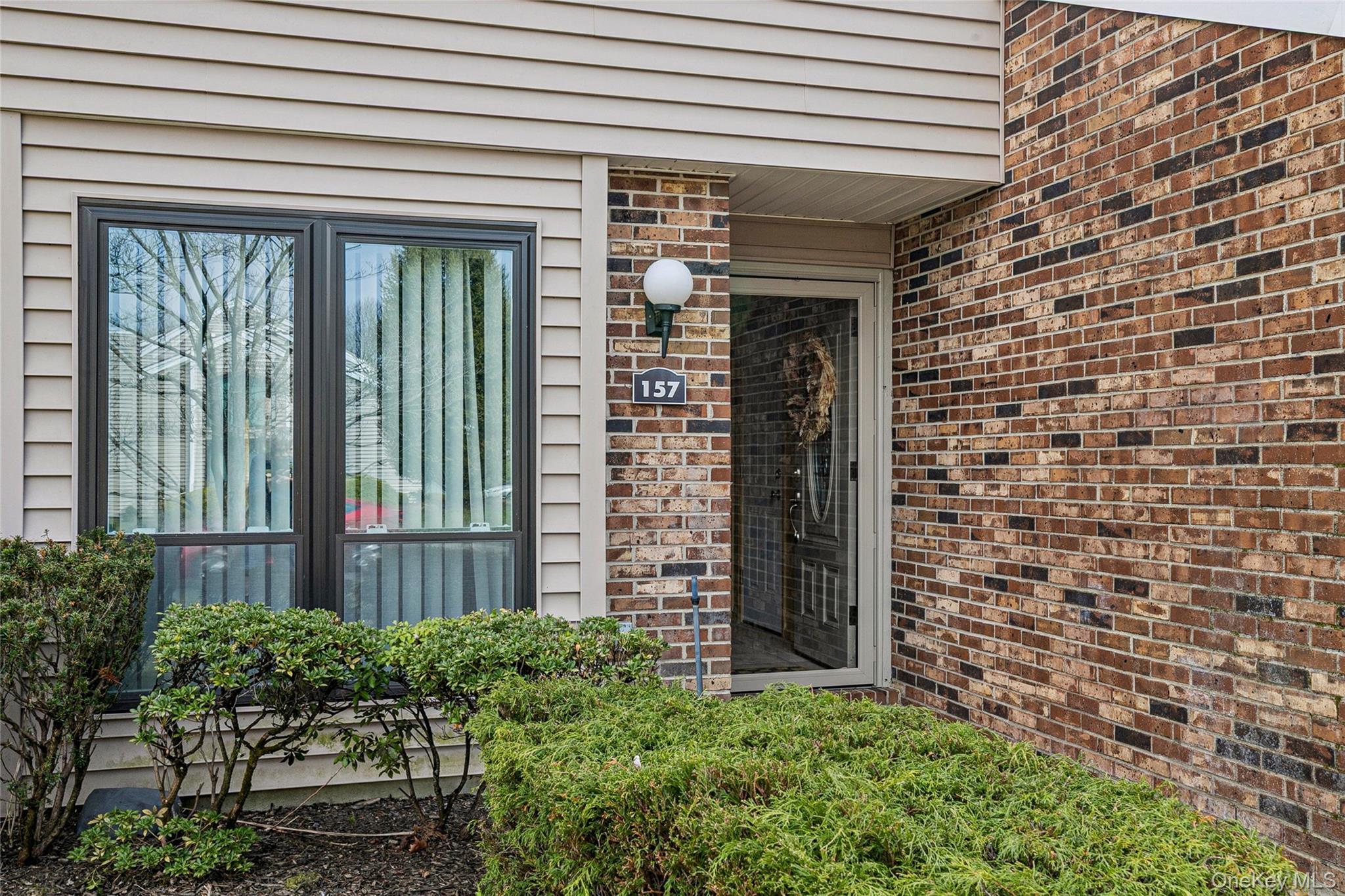 Condo Hidden Ponds Suffolk County, NY 11787, MLS-944928-3