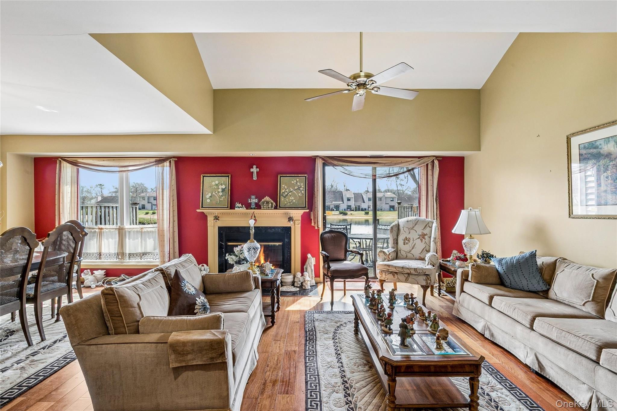 Condo Hidden Ponds Suffolk County, NY 11787, MLS-944928-6