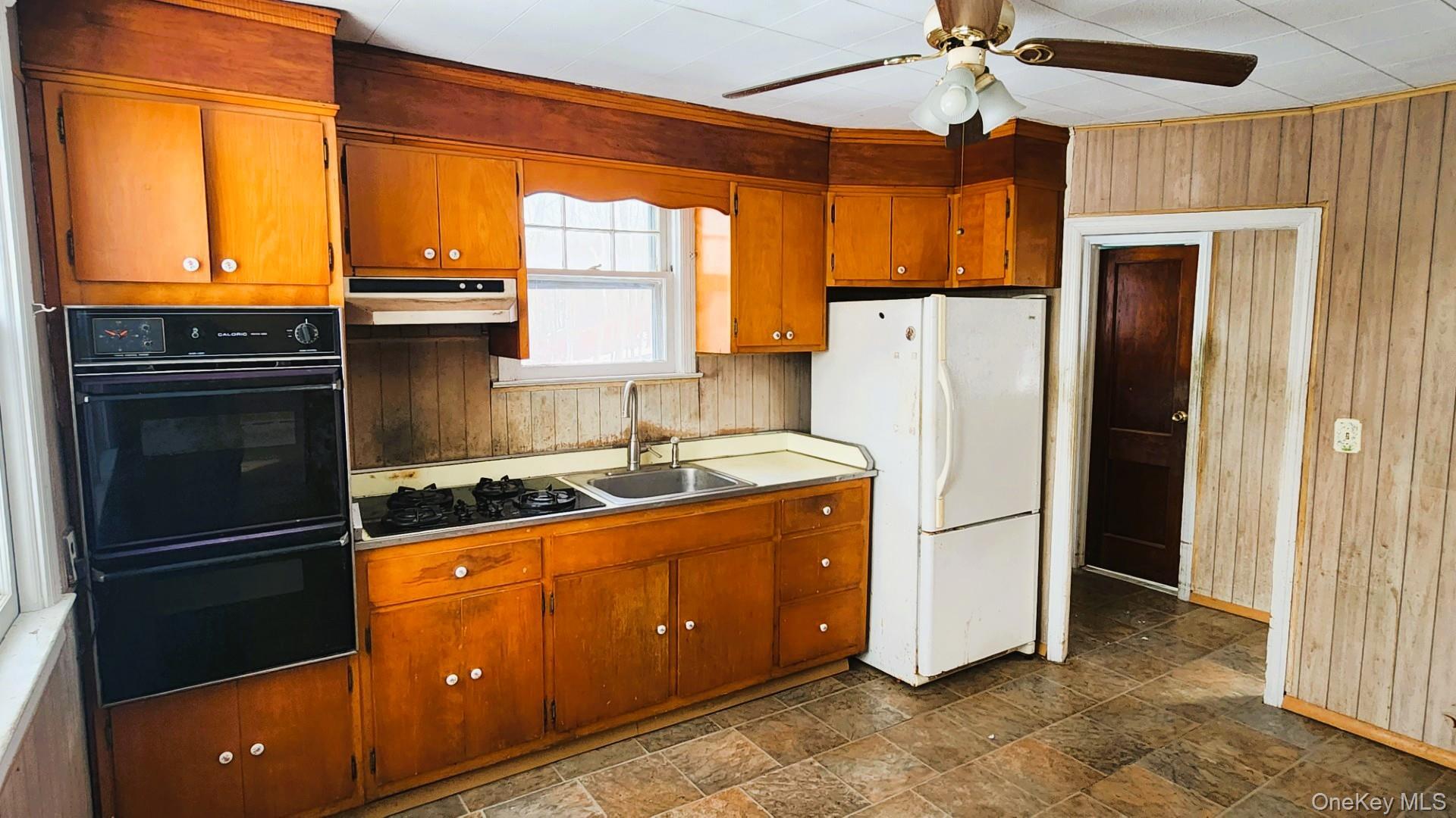 Single Family Whittier Hills  Westchester County, NY 10560, MLS-944962-12