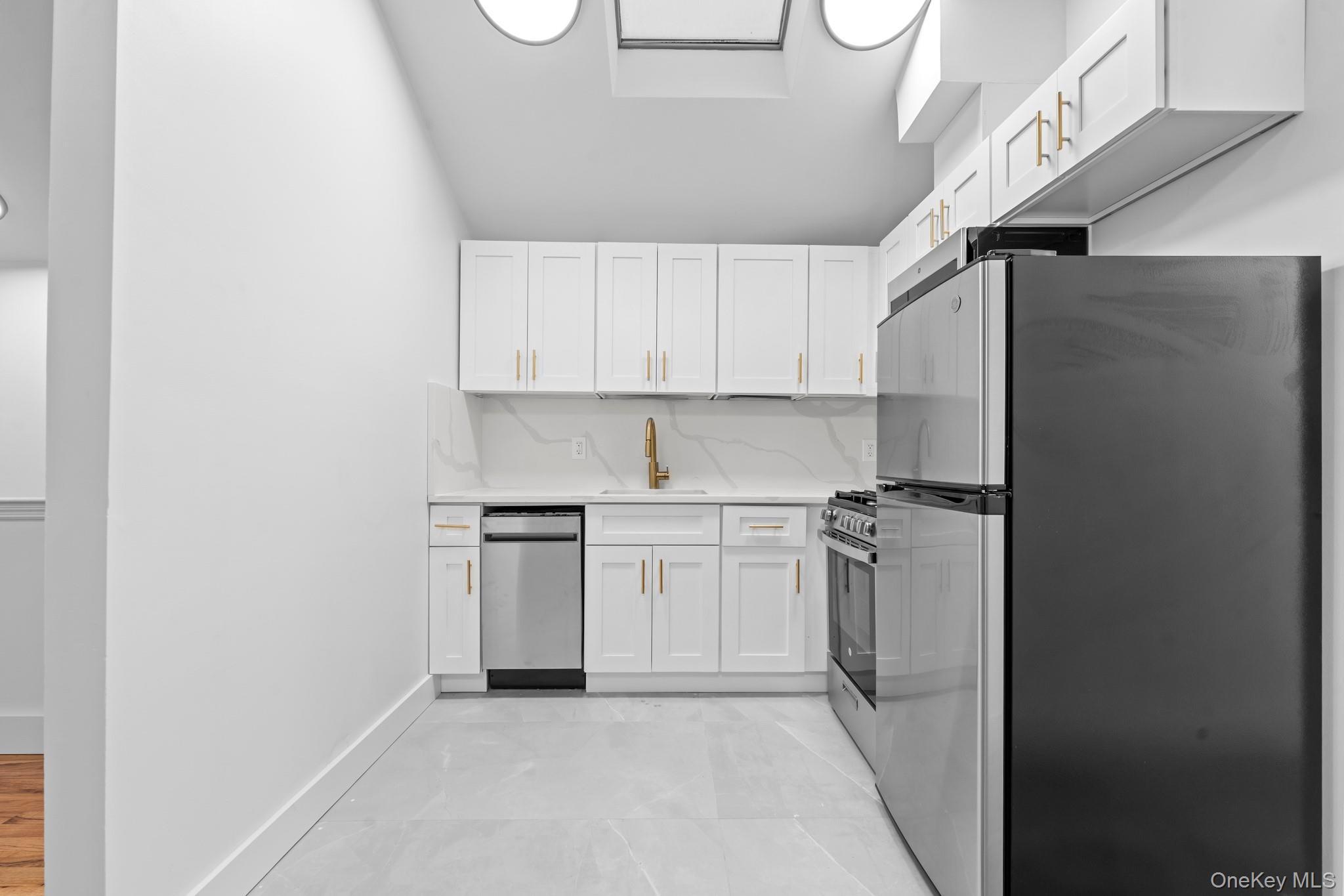 Single Family 159th  Queens, NY 11432, MLS-944973-9