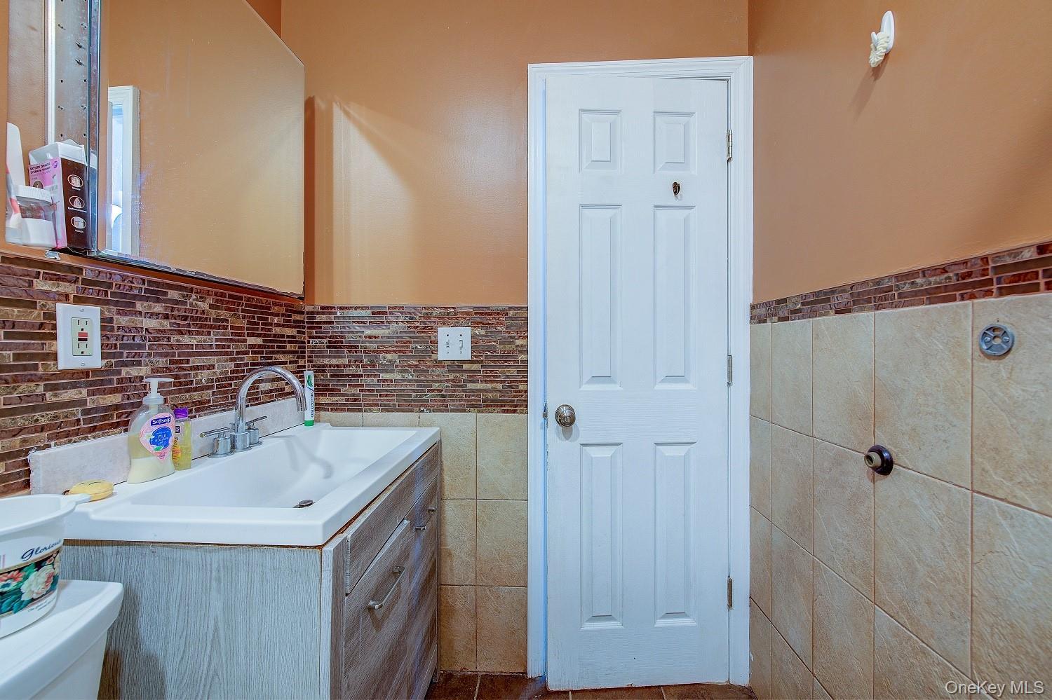 Single Family 145th  Queens, NY 11435, MLS-944975-20