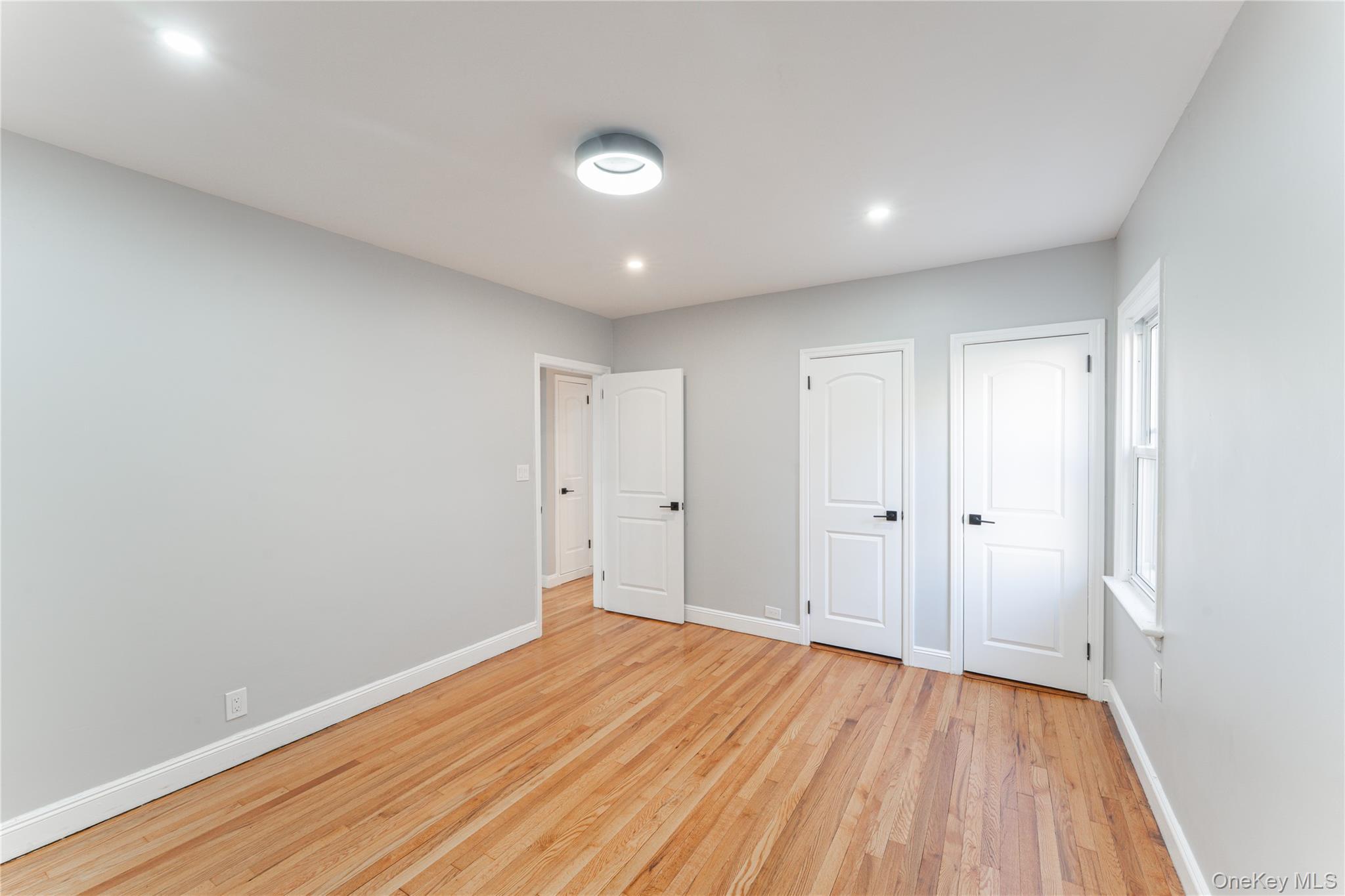 Single Family Grand Central  Queens, NY 11432, MLS-944998-3