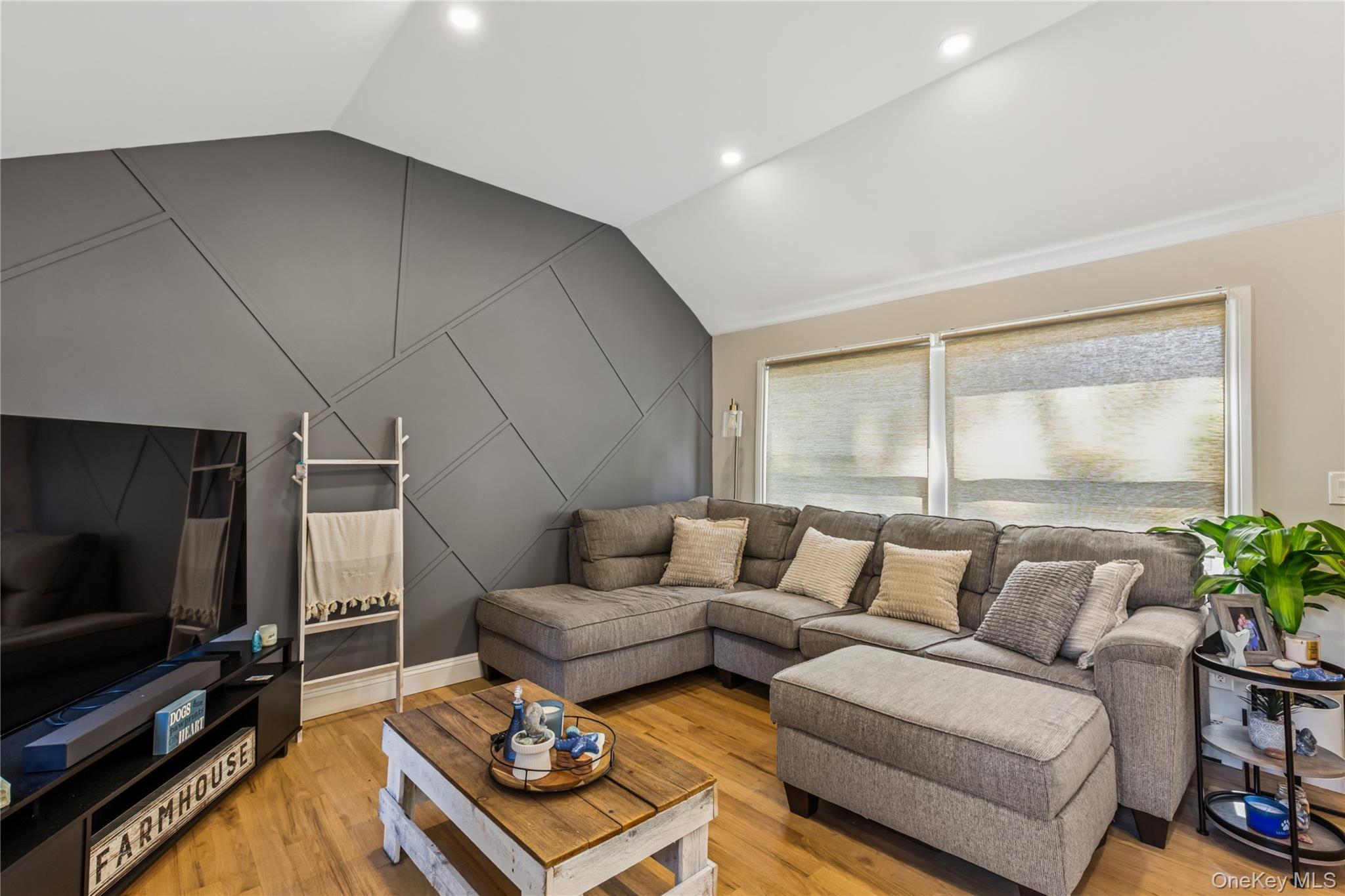 Single Family Gould  Suffolk County, NY 11720, MLS-945002-3