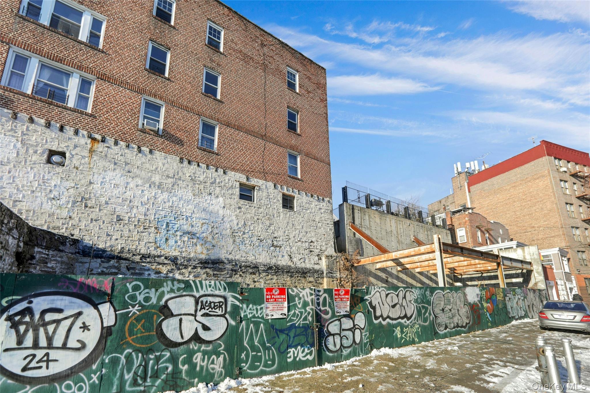 Single Family E 197th Bronx, NY 10458, MLS-945005-5