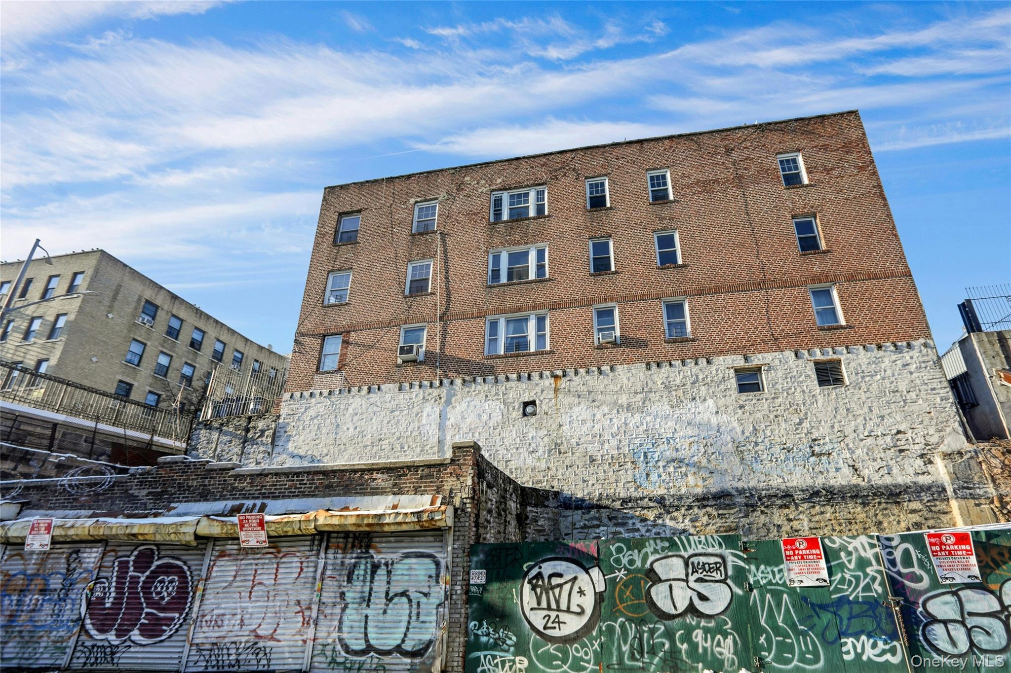 Single Family E 197th Bronx, NY 10458, MLS-945005-9