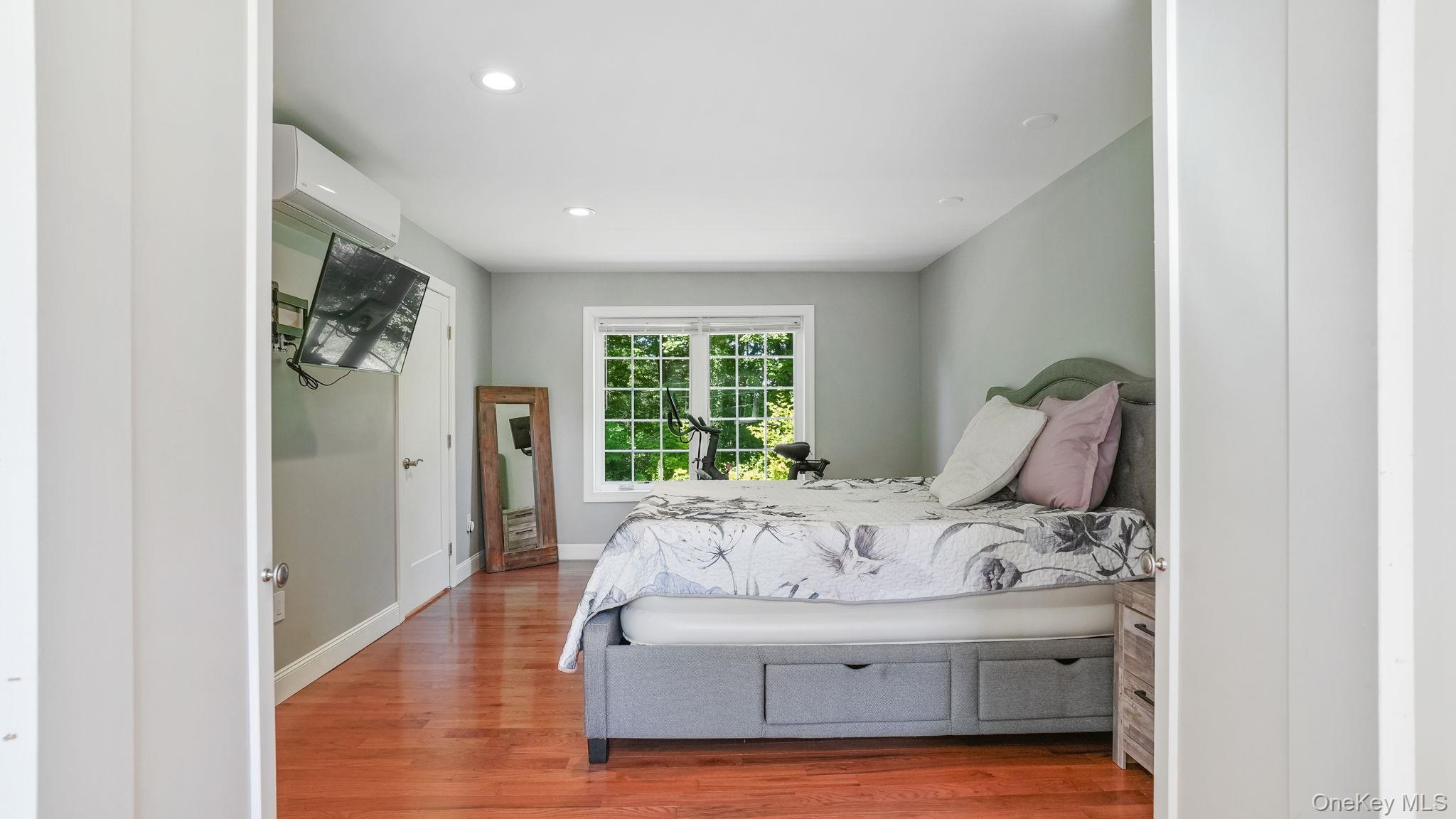 Single Family Cameli  Dutchess County, NY 12590, MLS-945096-26