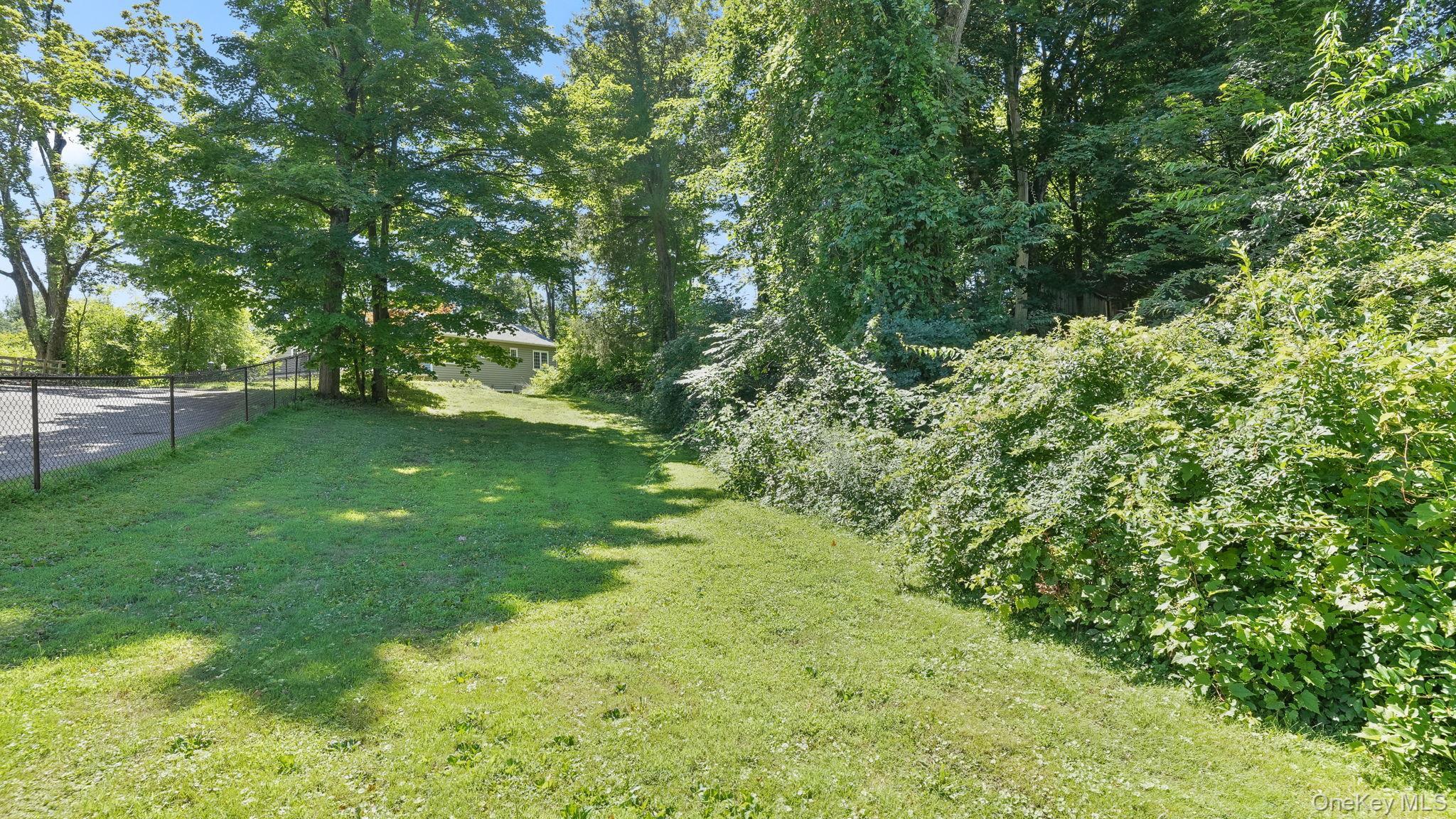 Single Family Cameli  Dutchess County, NY 12590, MLS-945096-32