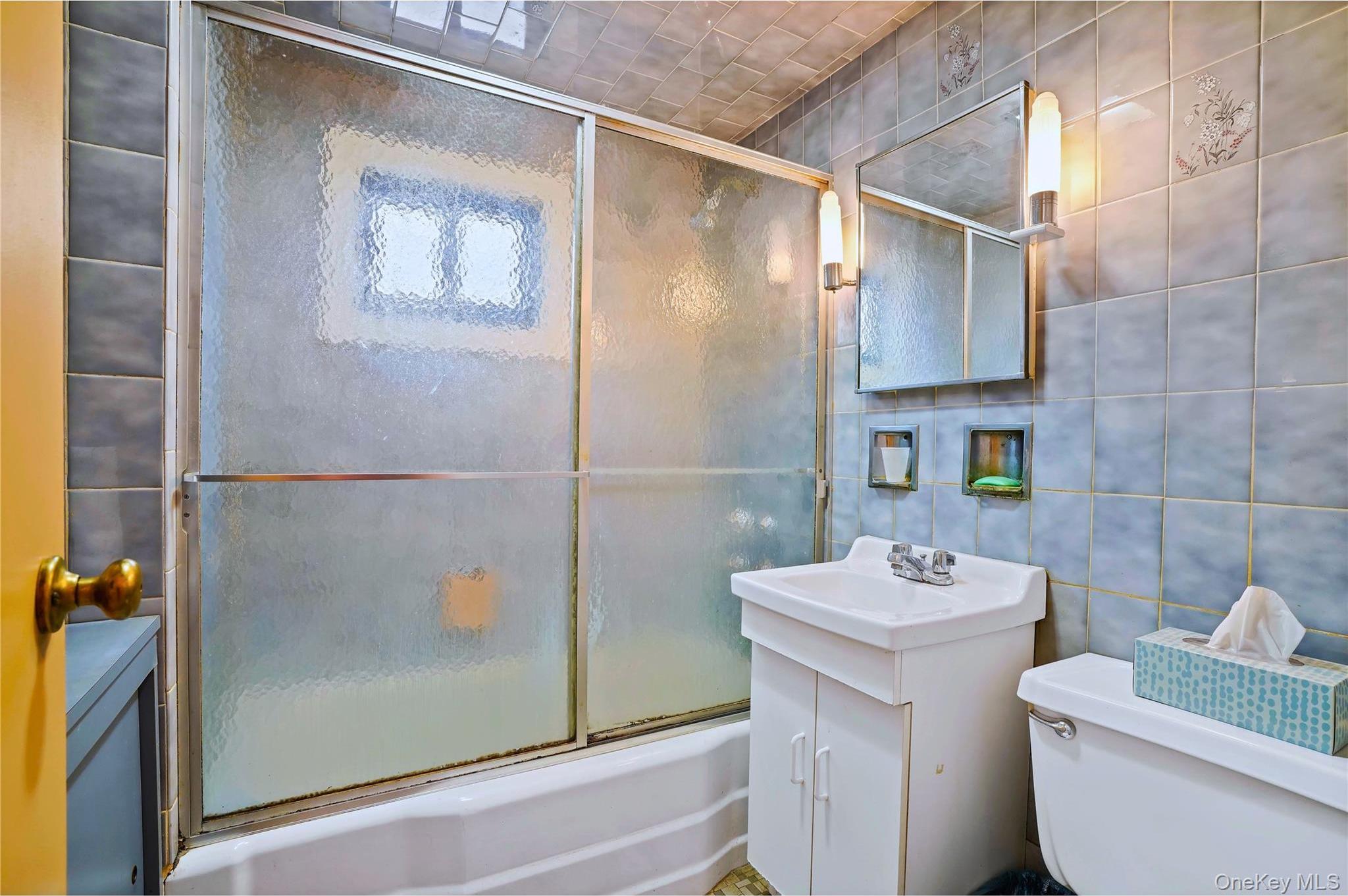 Single Family 62nd  Queens, NY 11379, MLS-945102-9