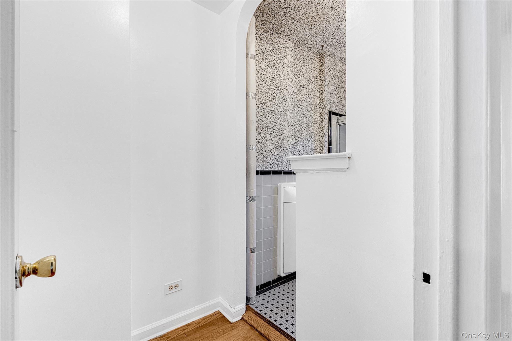 Condo 102nd  Queens, NY 11374, MLS-945103-15