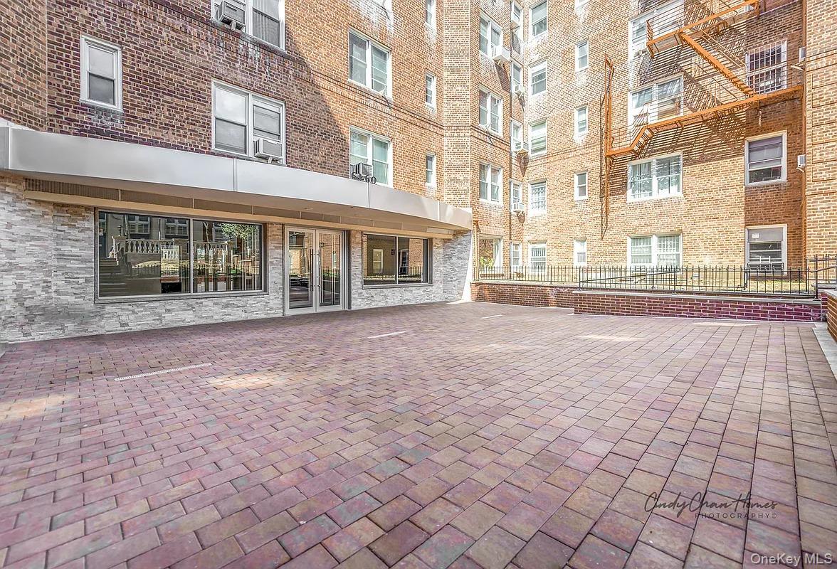 Condo 102nd  Queens, NY 11374, MLS-945103-2