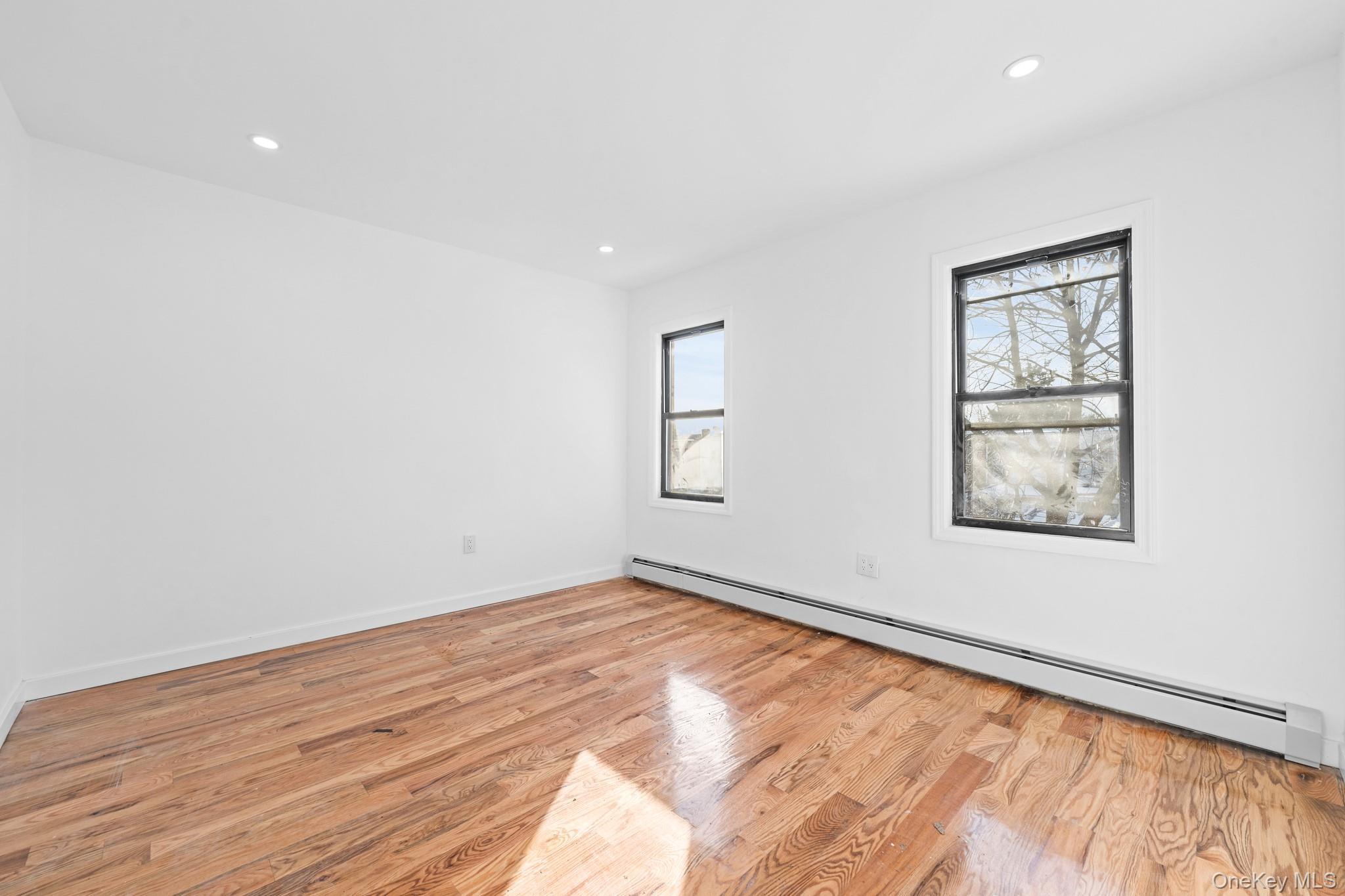 Single Family 201st  Queens, NY 11412, MLS-945117-11