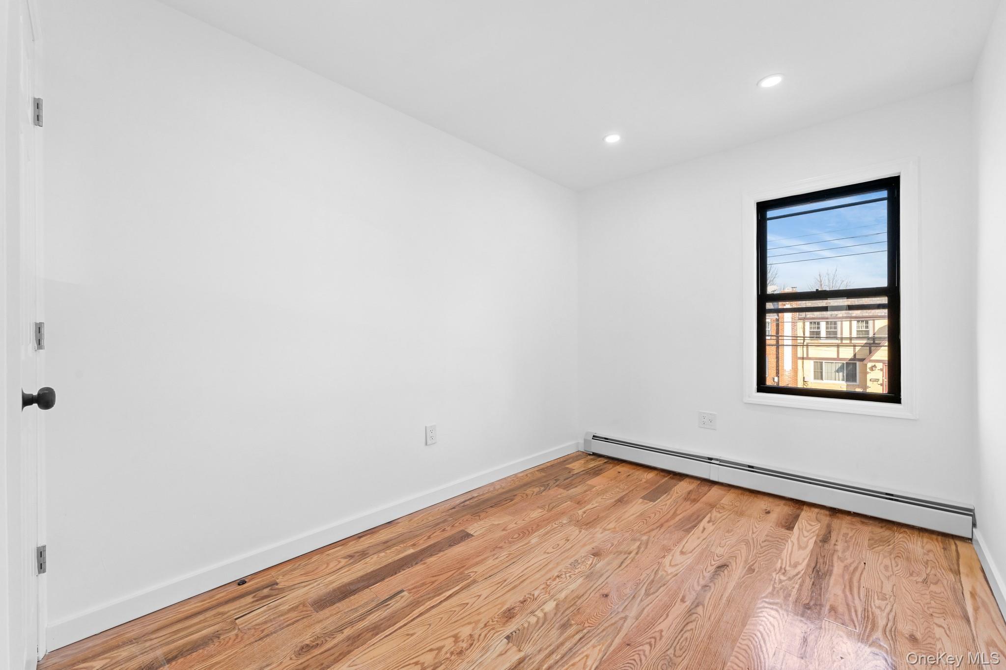 Single Family 201st  Queens, NY 11412, MLS-945117-13