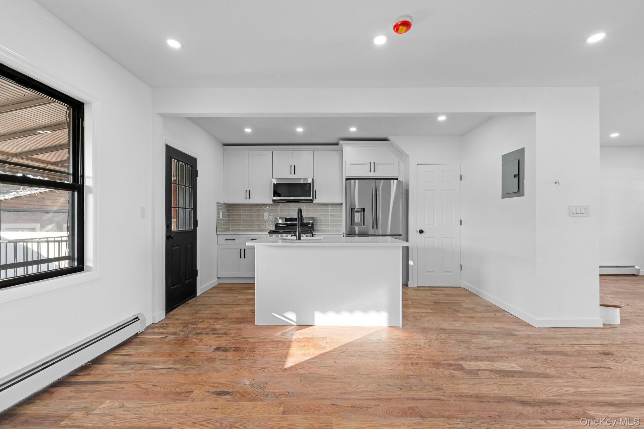 Single Family 201st  Queens, NY 11412, MLS-945117-2