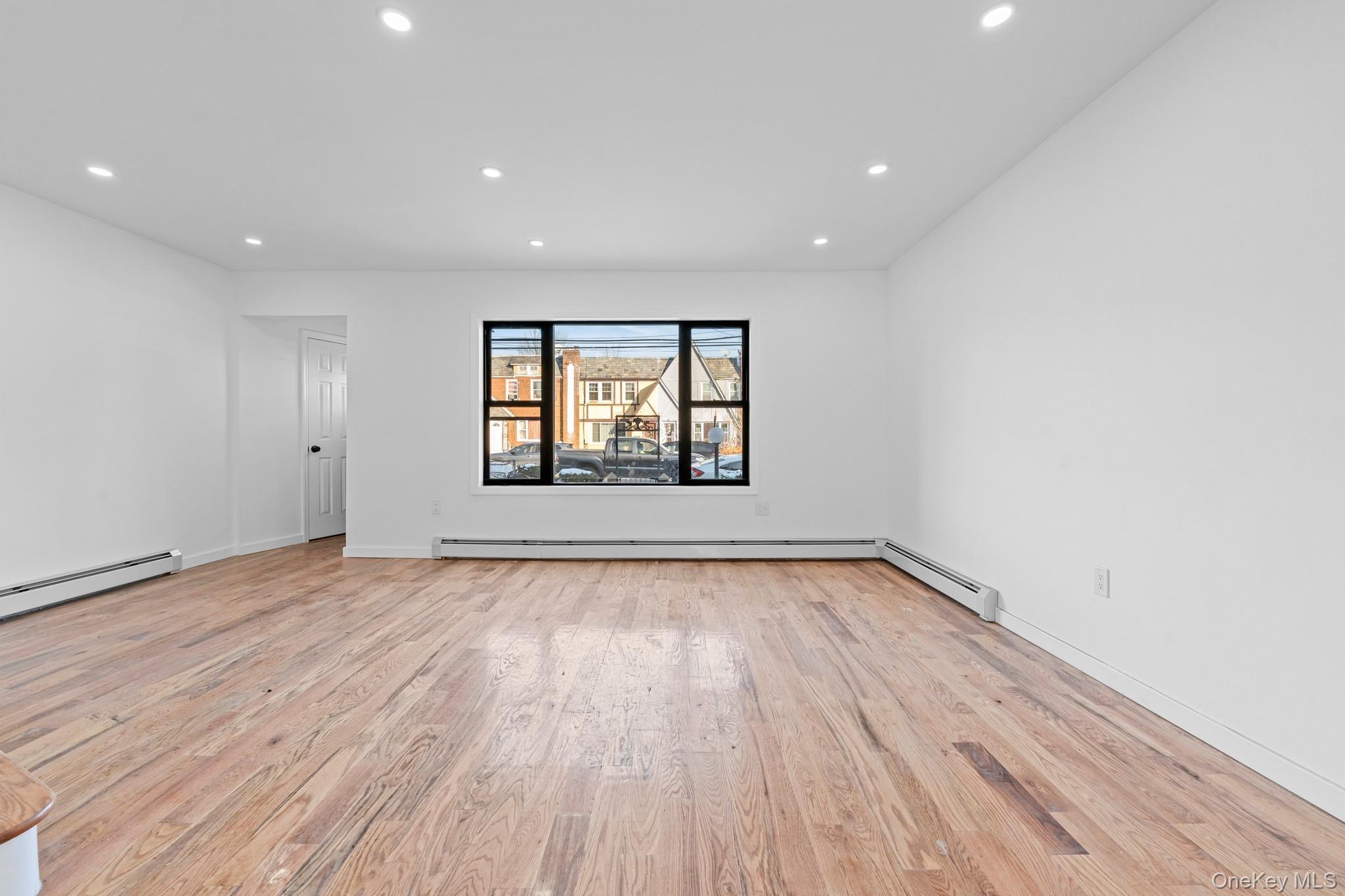 Single Family 201st  Queens, NY 11412, MLS-945117-5