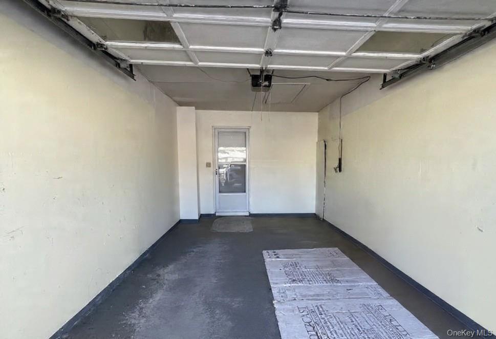 Condo Falmouth  Suffolk County, NY 11961, MLS-945124-12