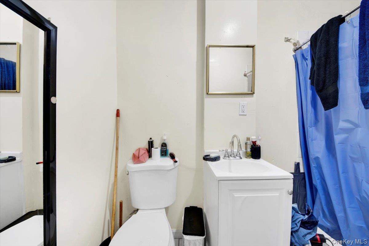 Single Family 6th  Westchester County, NY 10550, MLS-945157-10