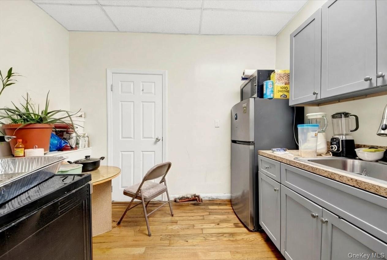 Single Family 6th  Westchester County, NY 10550, MLS-945157-11