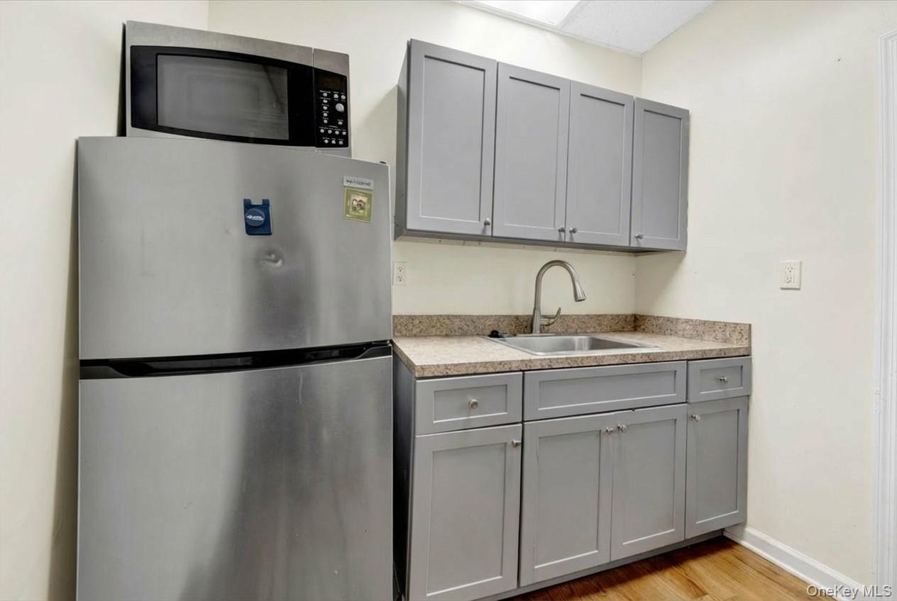 Single Family 6th  Westchester County, NY 10550, MLS-945157-13