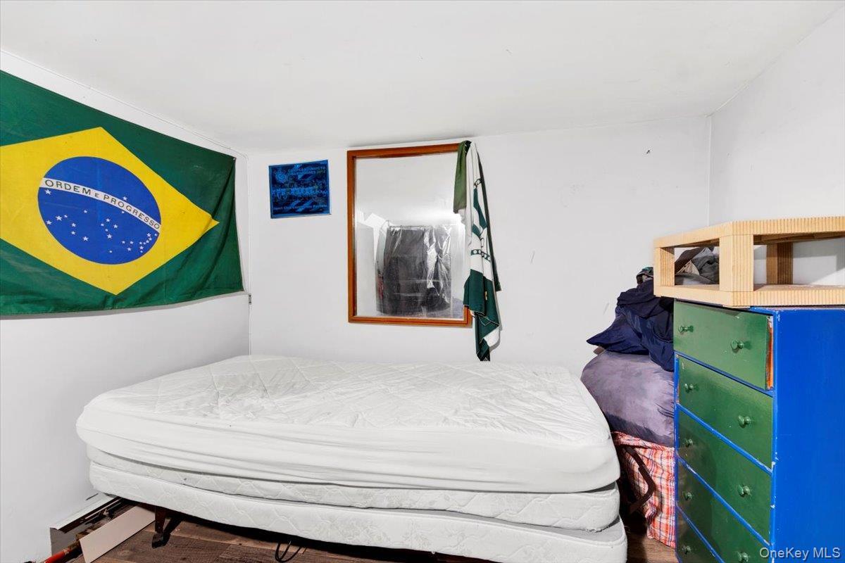 Single Family 6th  Westchester County, NY 10550, MLS-945157-8