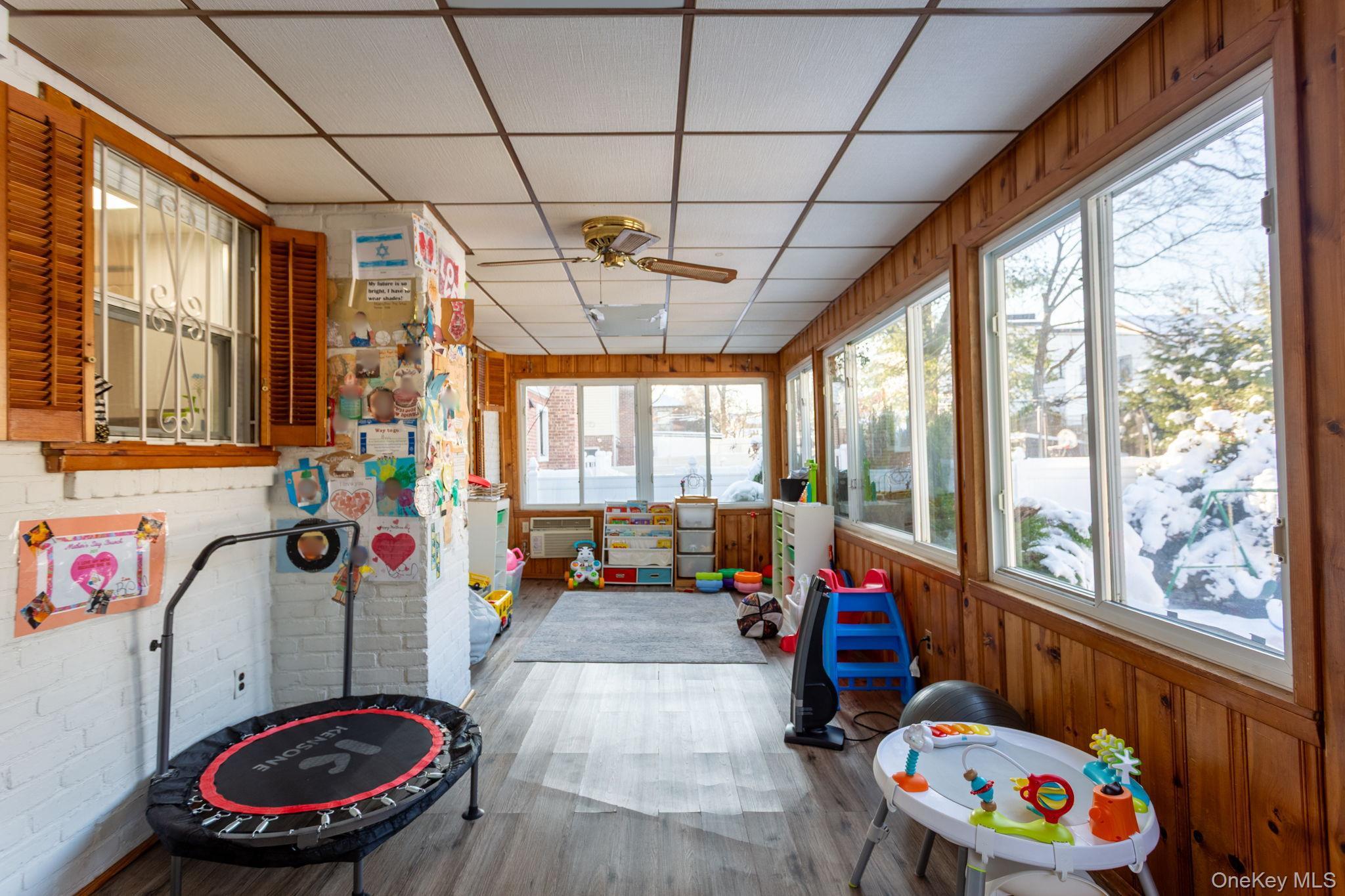 Single Family 214th Street Queens, NY 11427, MLS-945177-7