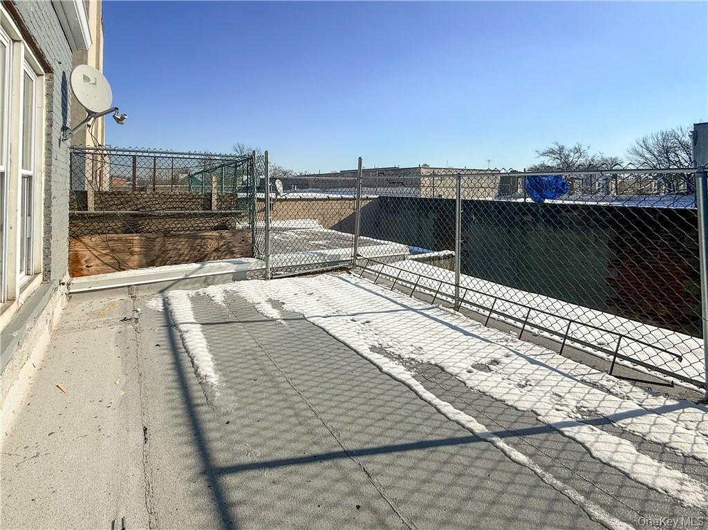 Single Family Fulton  Brooklyn, NY 11208, MLS-945188-32