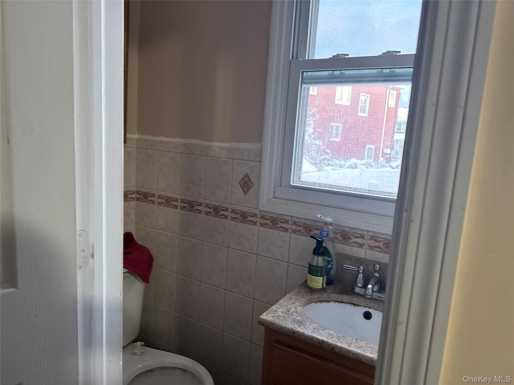 Single Family Deerfield  Queens, NY 11691, MLS-945199-23