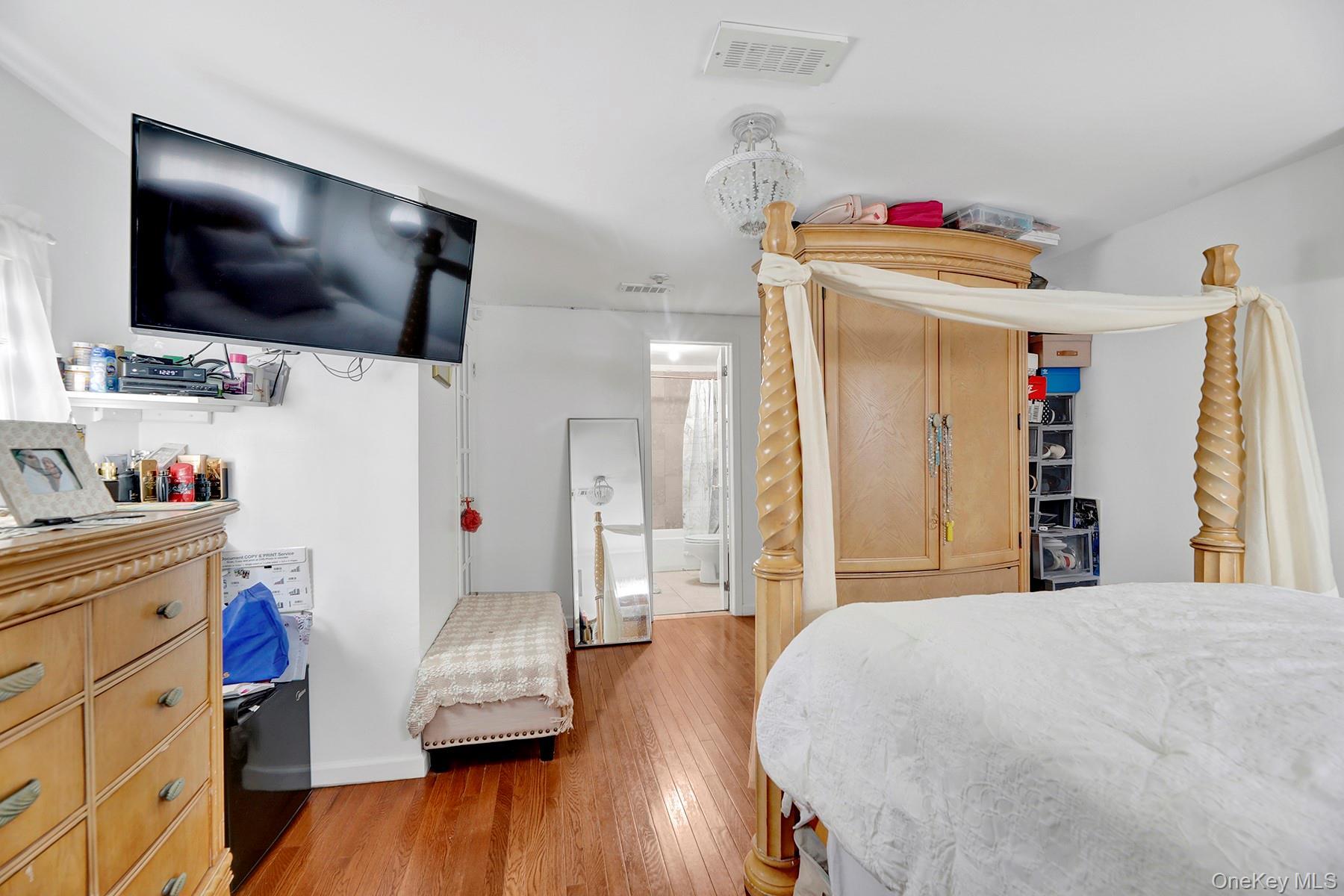 Single Family Tamarack  Suffolk County, NY 11722, MLS-945202-12